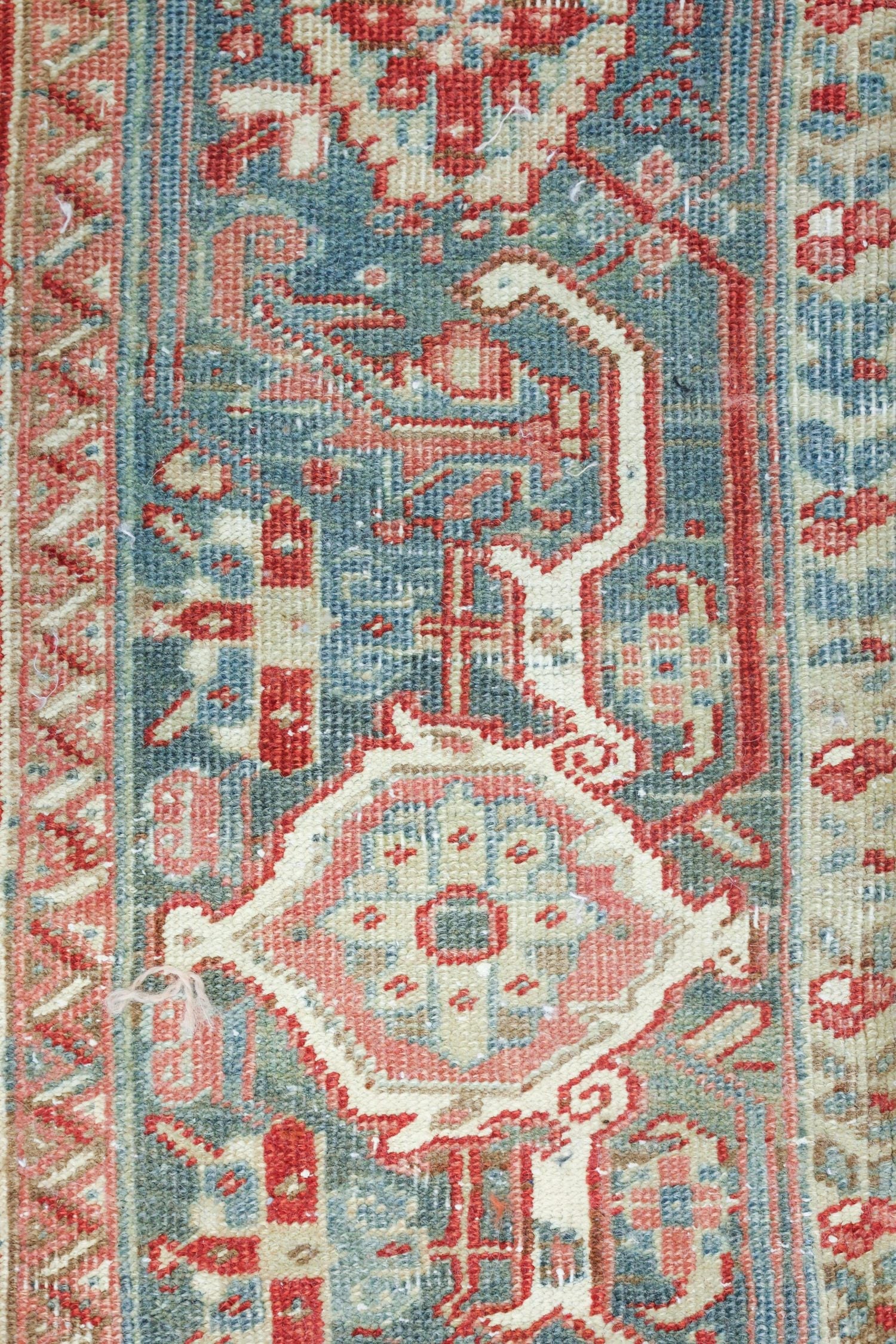 Vintage Heriz Handwoven Tribal Rug, J70021