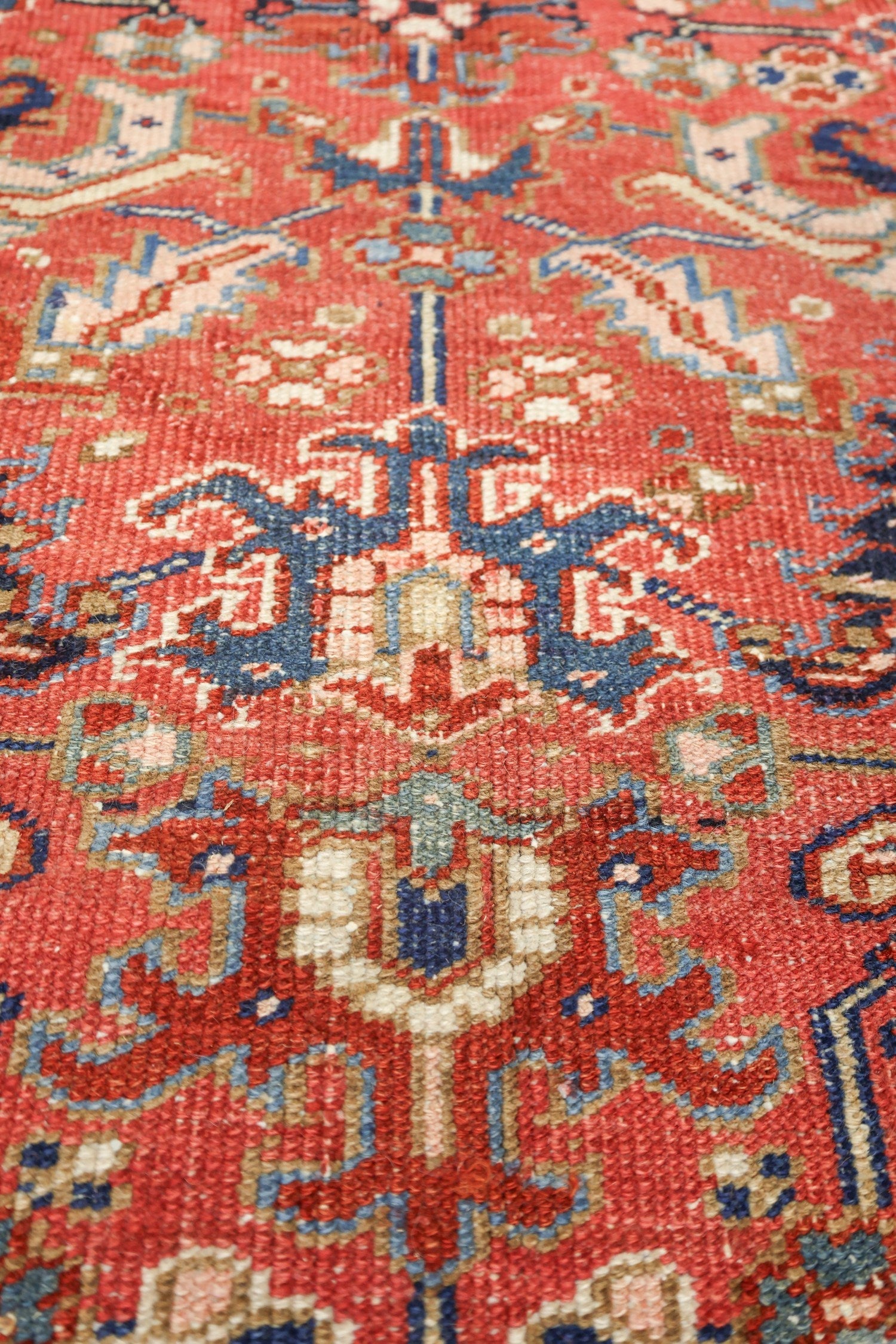 Vintage Heriz Handwoven Tribal Rug, J70030