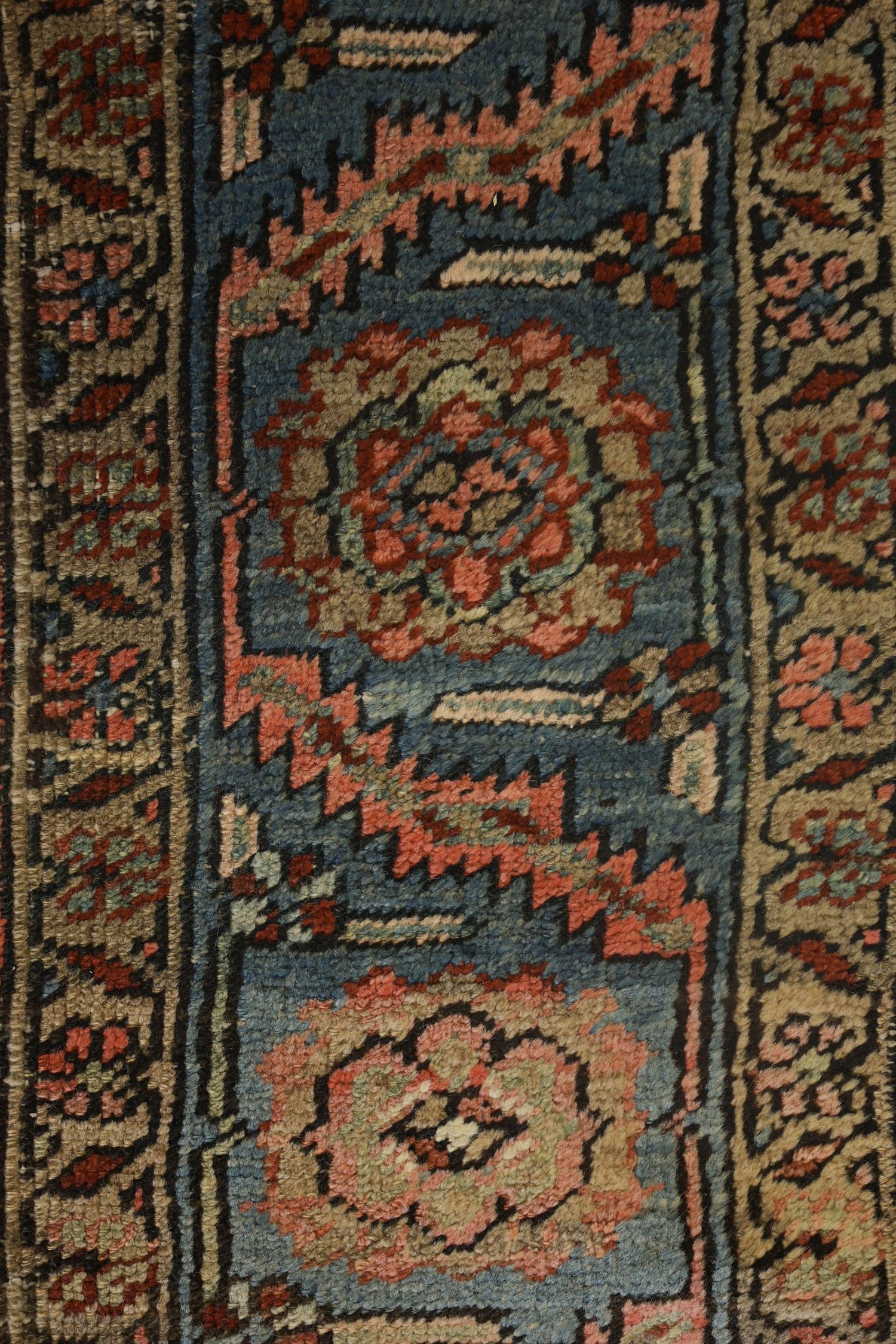 Vintage Heriz Handwoven Tribal Rug, J74039