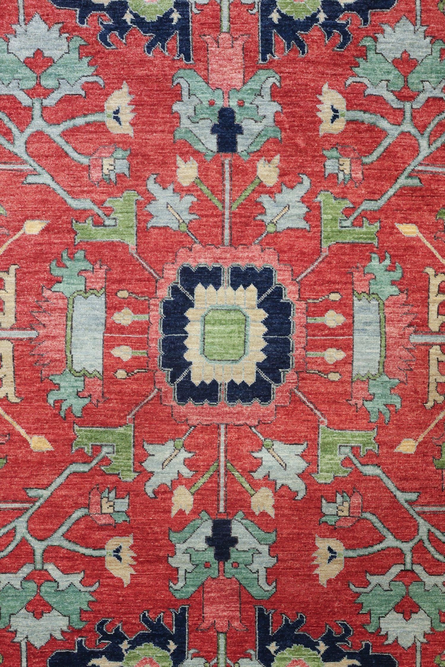 Heriz Handwoven Tribal Rug, J74170