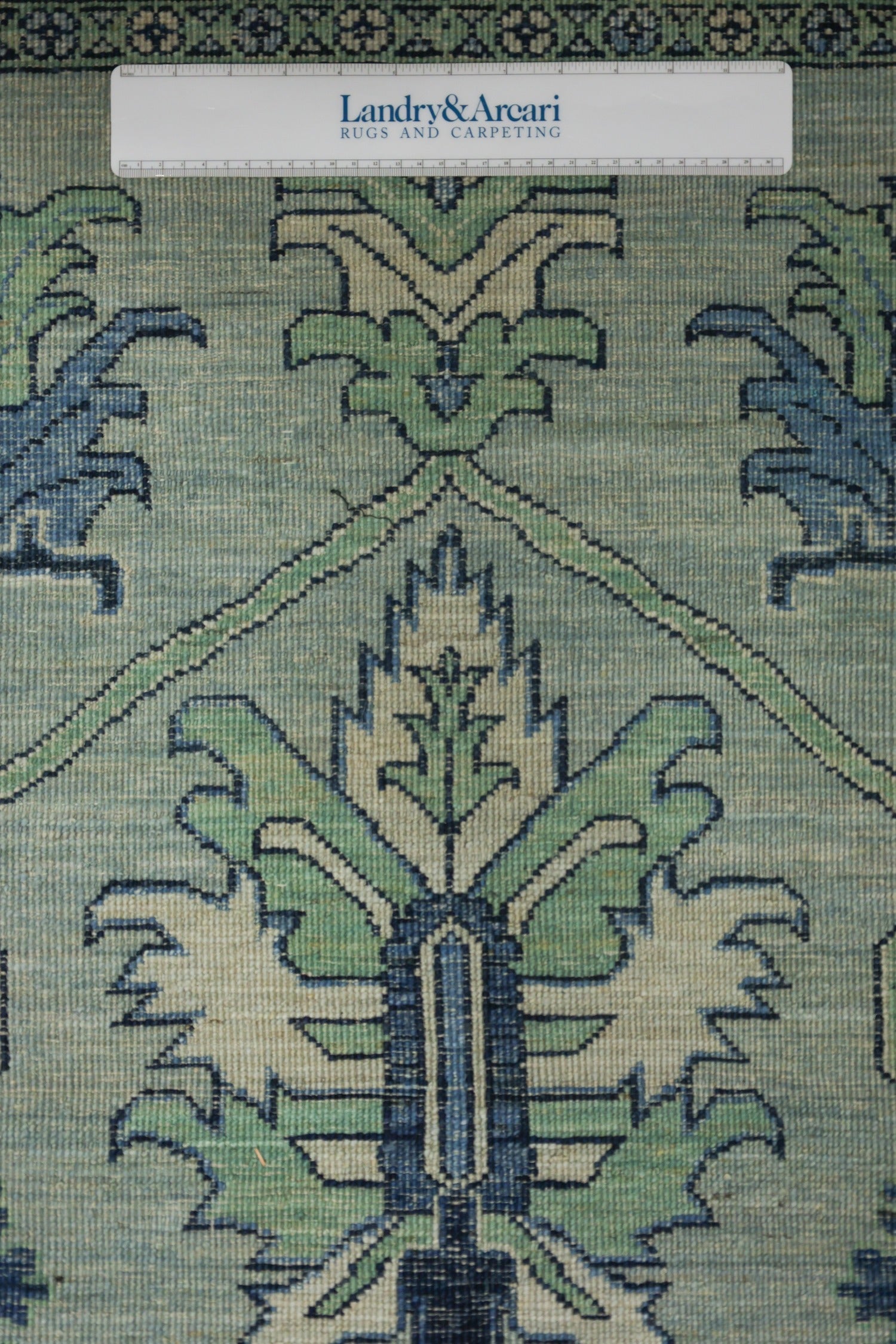 Heriz Handwoven Tribal Rug, J74185