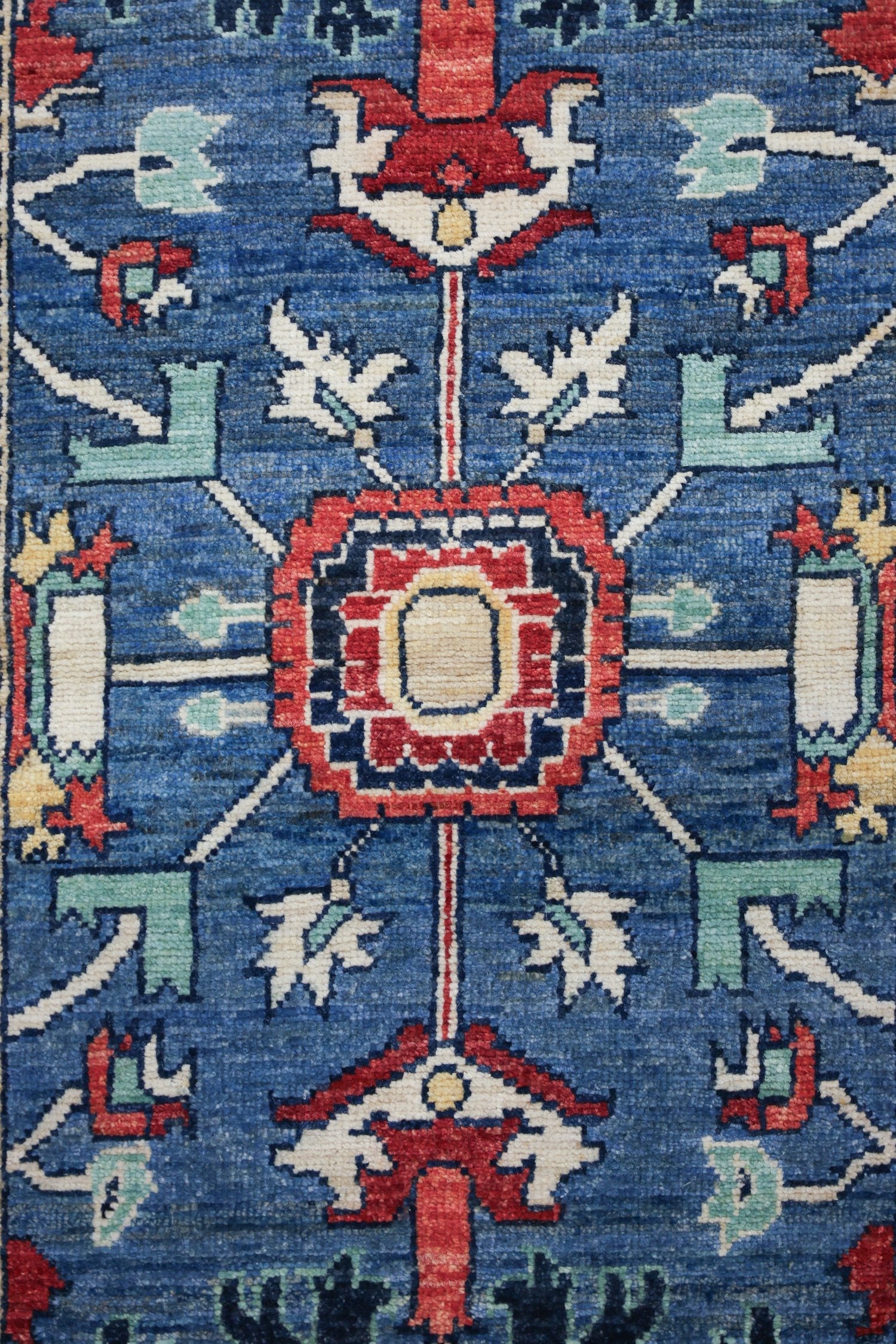 Heriz Handwoven Tribal Rug, J74688