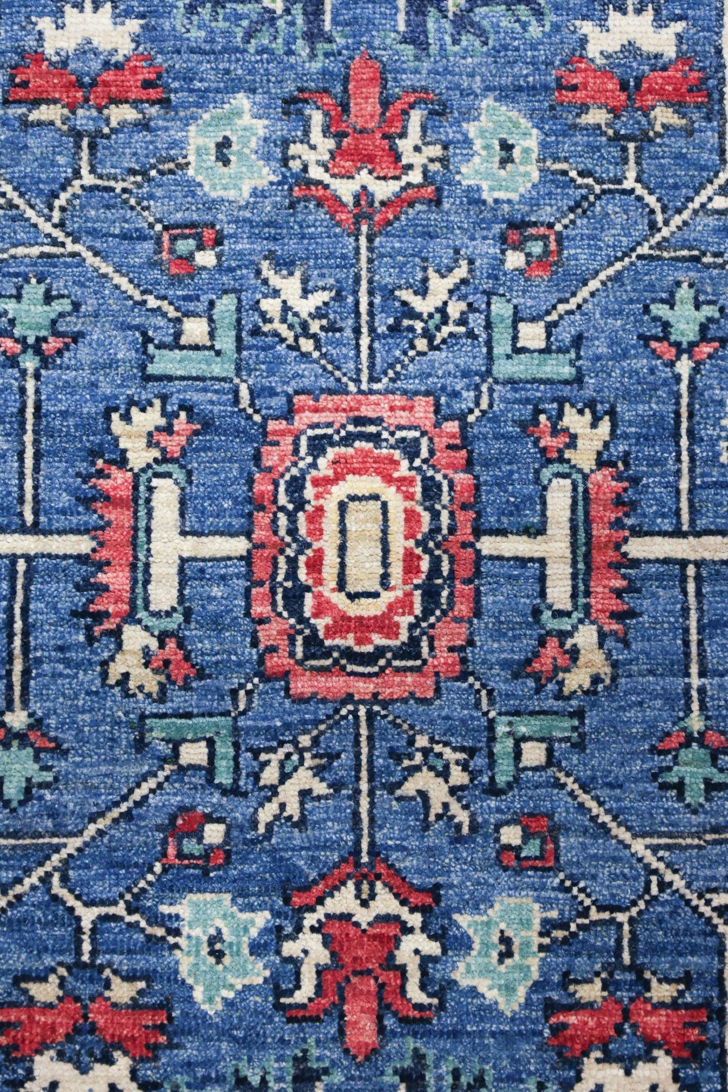 Heriz Handwoven Tribal Rug, J74693