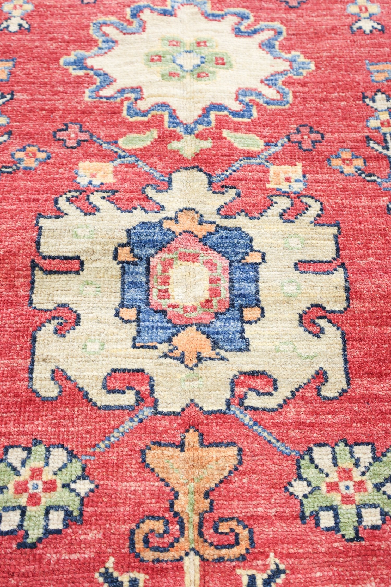 Heriz Handwoven Tribal Rug, J74738