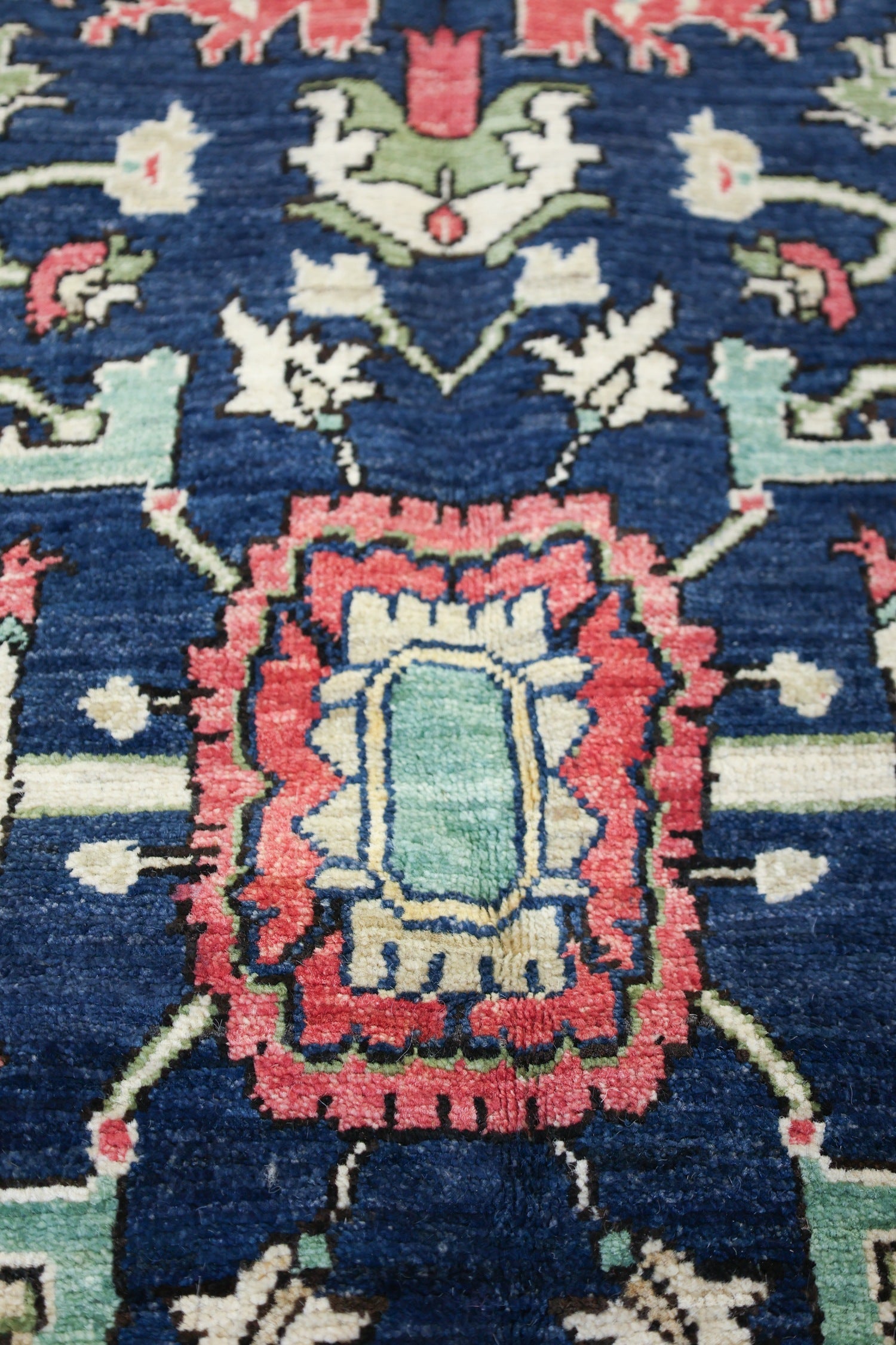 Heriz Handwoven Tribal Rug, J74742