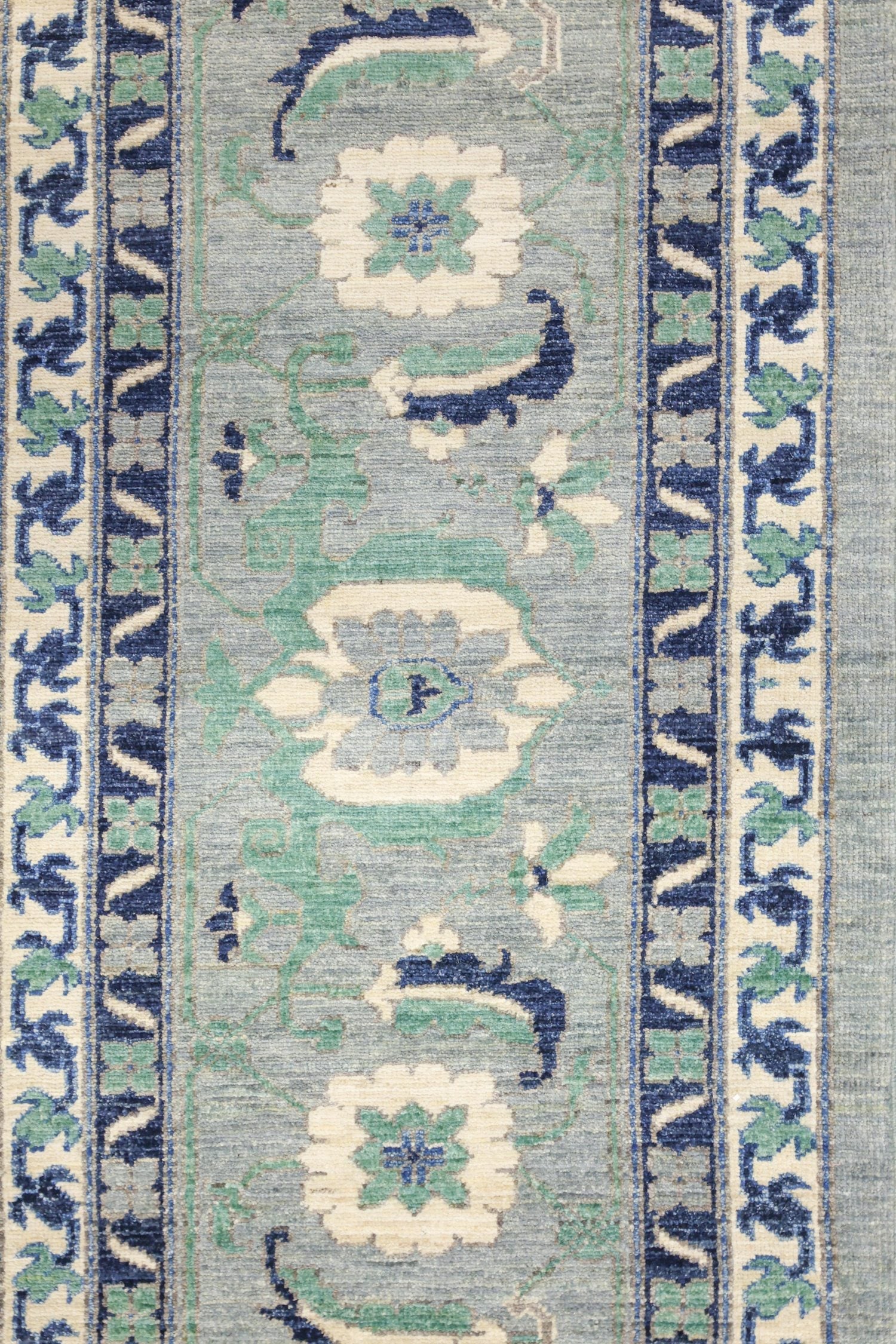 Heriz Handwoven Tribal Rug, J74868