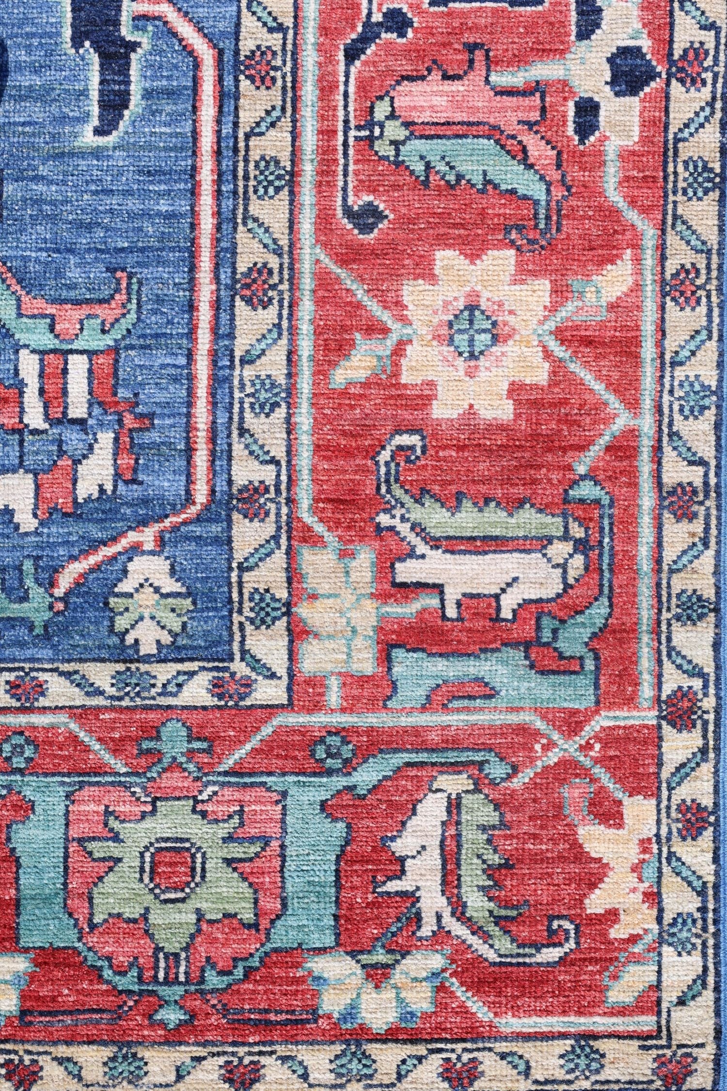 Heriz Handwoven Tribal Rug, J74971