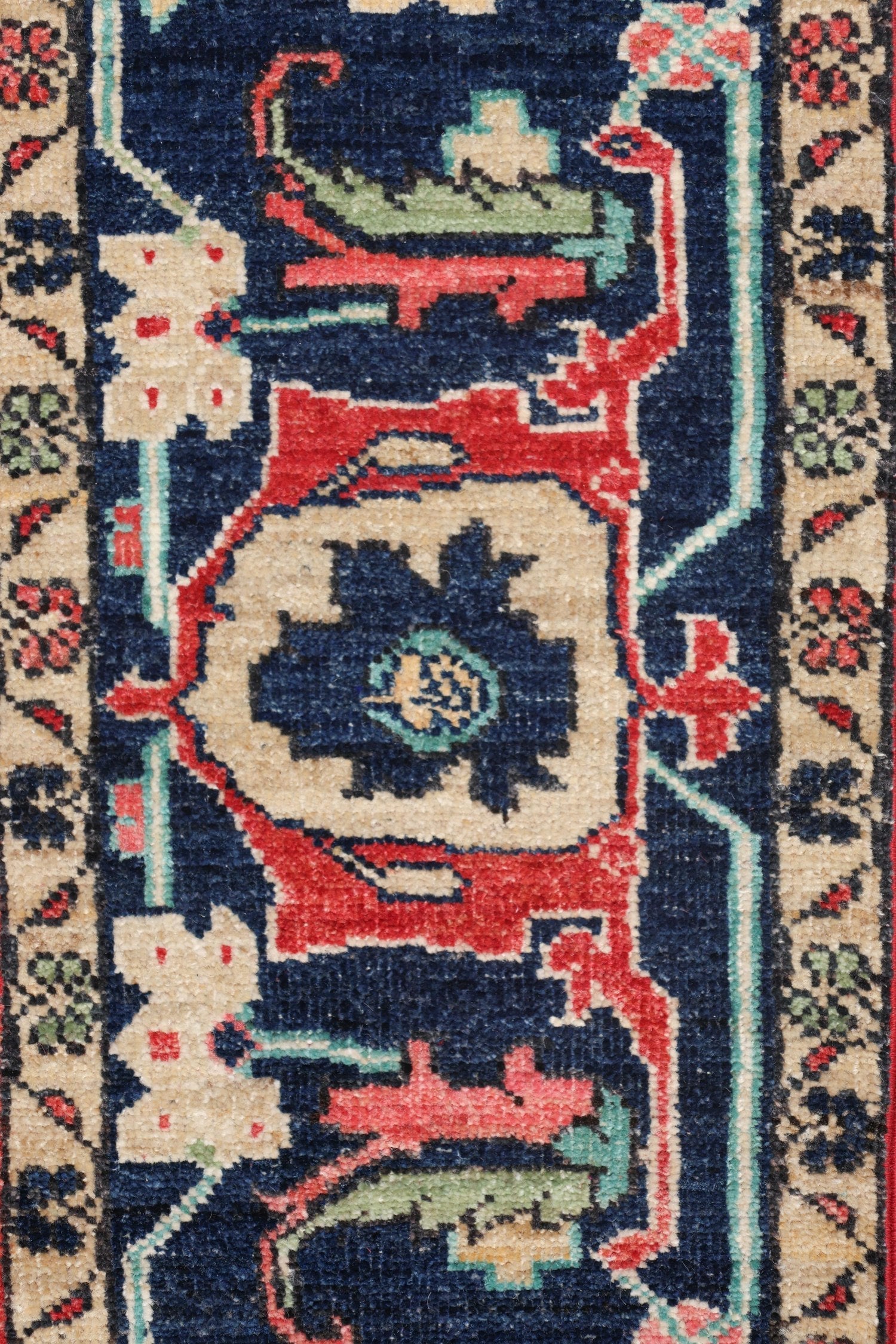 Heriz Handwoven Tribal Rug, J74986