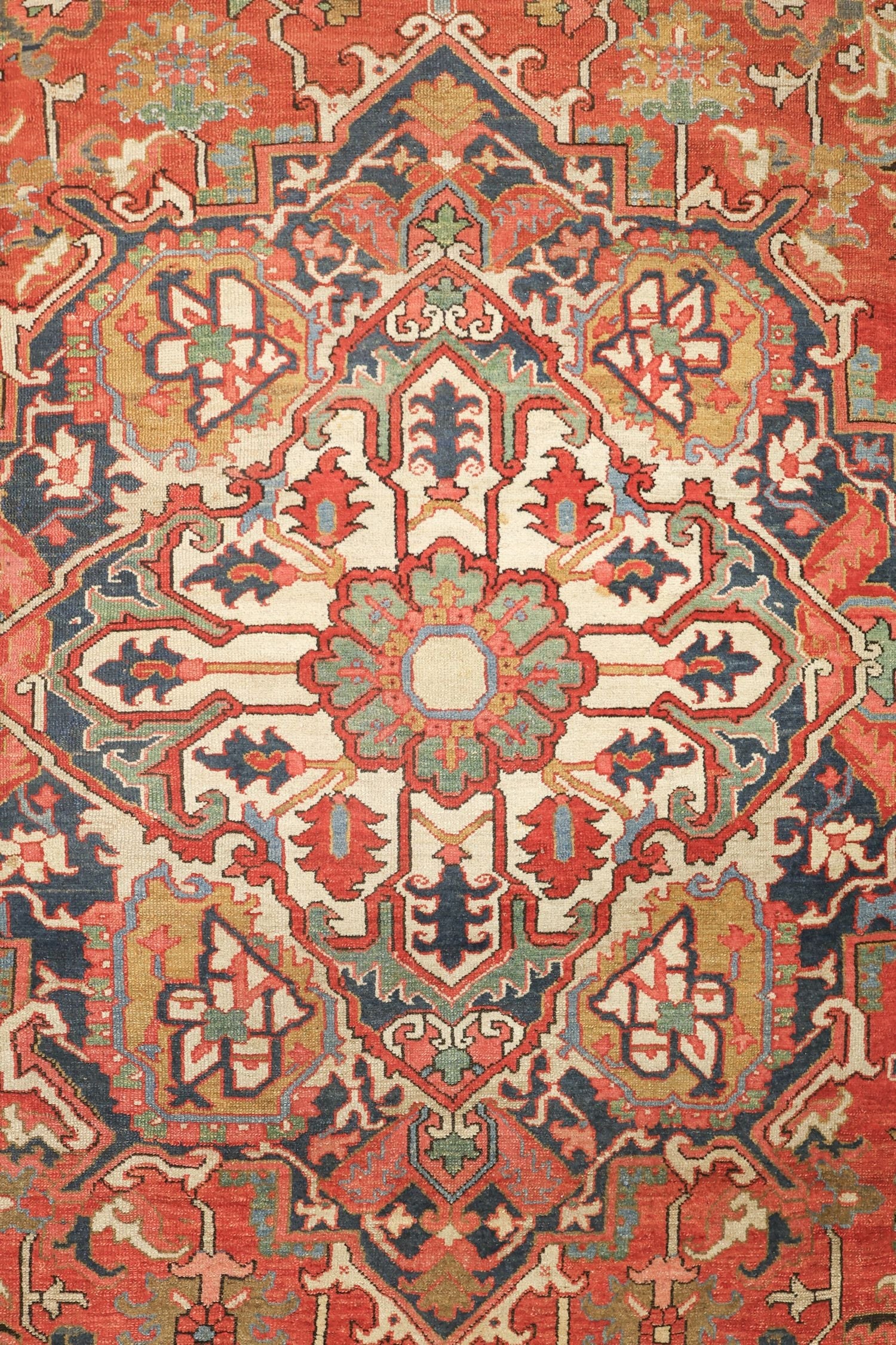 Antique Karaja Serapi Handwoven Tribal Rug, J76440