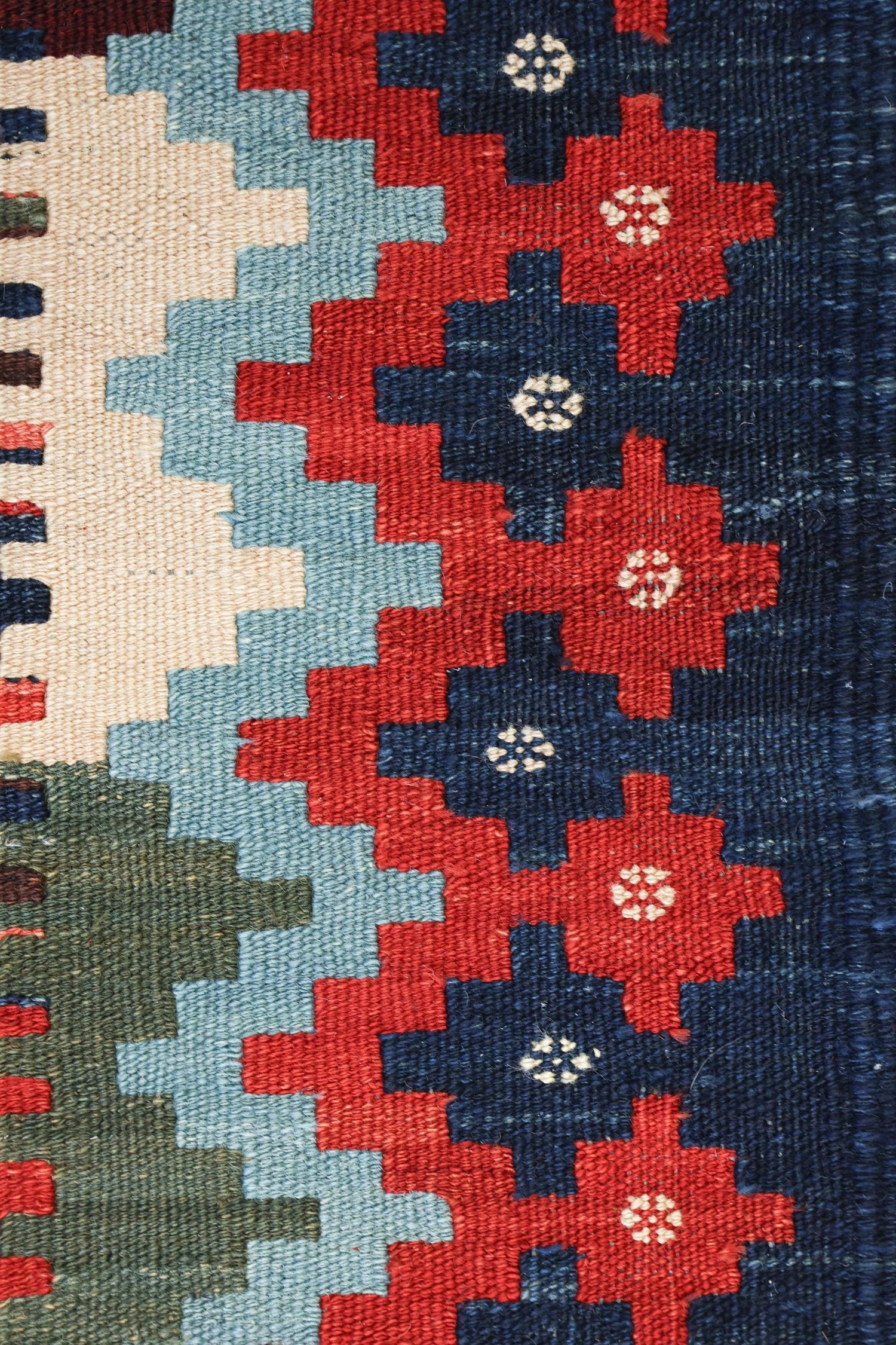 Kilim Handwoven Tribal Rug, J71657