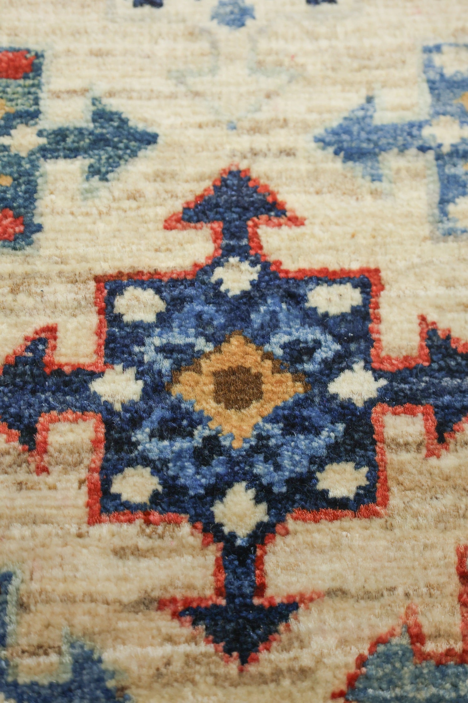 Kurd Handwoven Tribal Rug, J76909