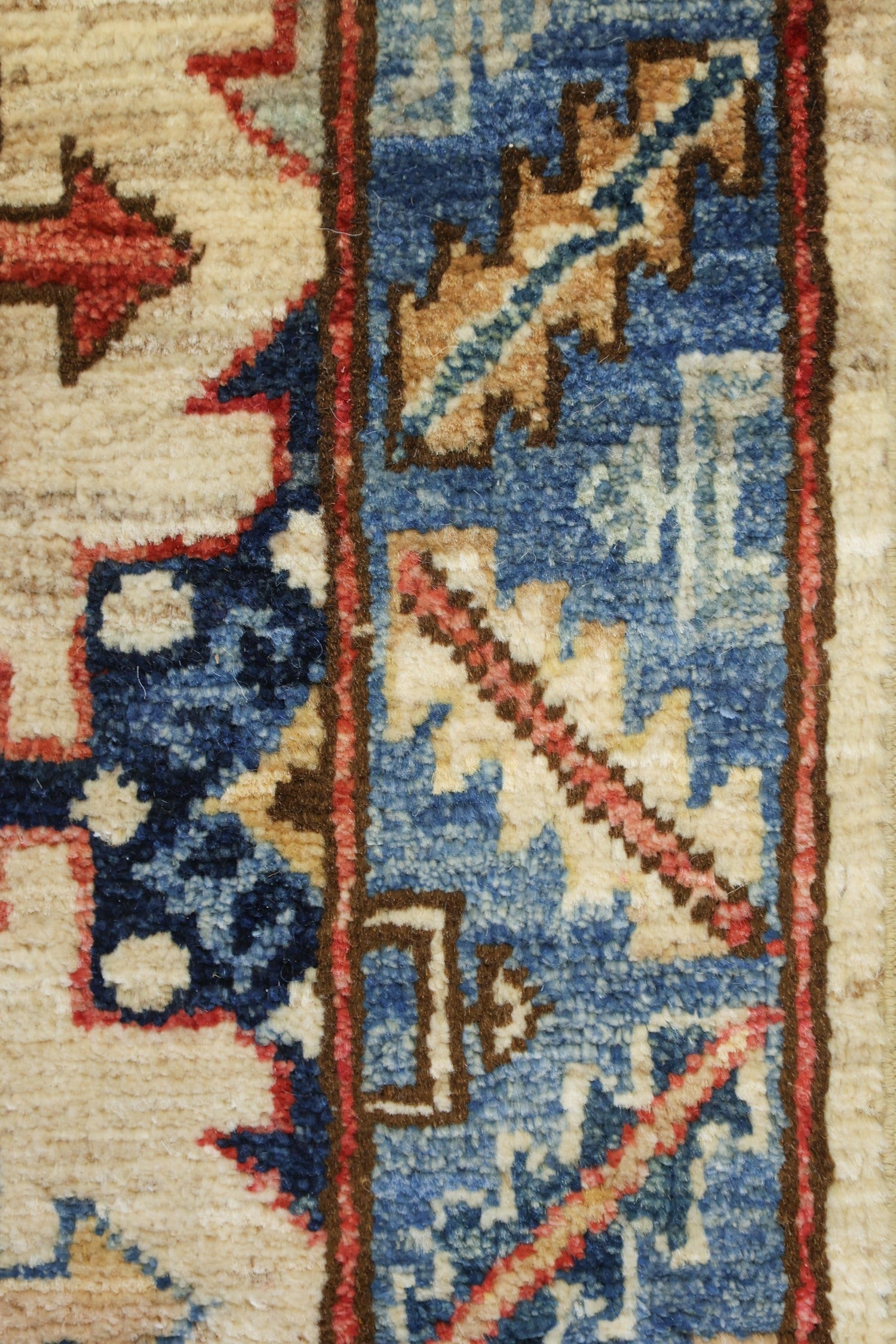 Kurd Handwoven Tribal Rug, J76909