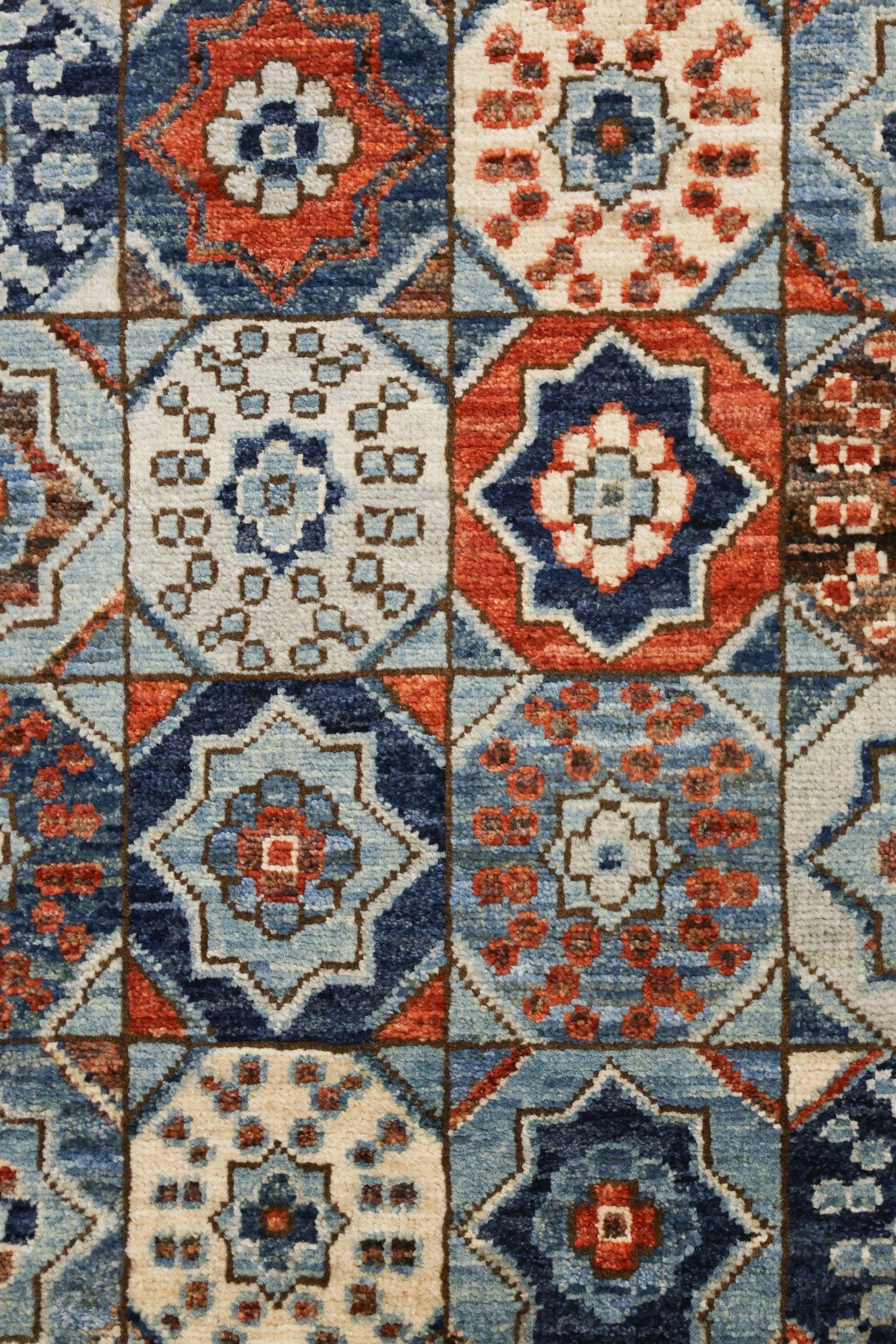 Kurd Handwoven Tribal Rug, J76911