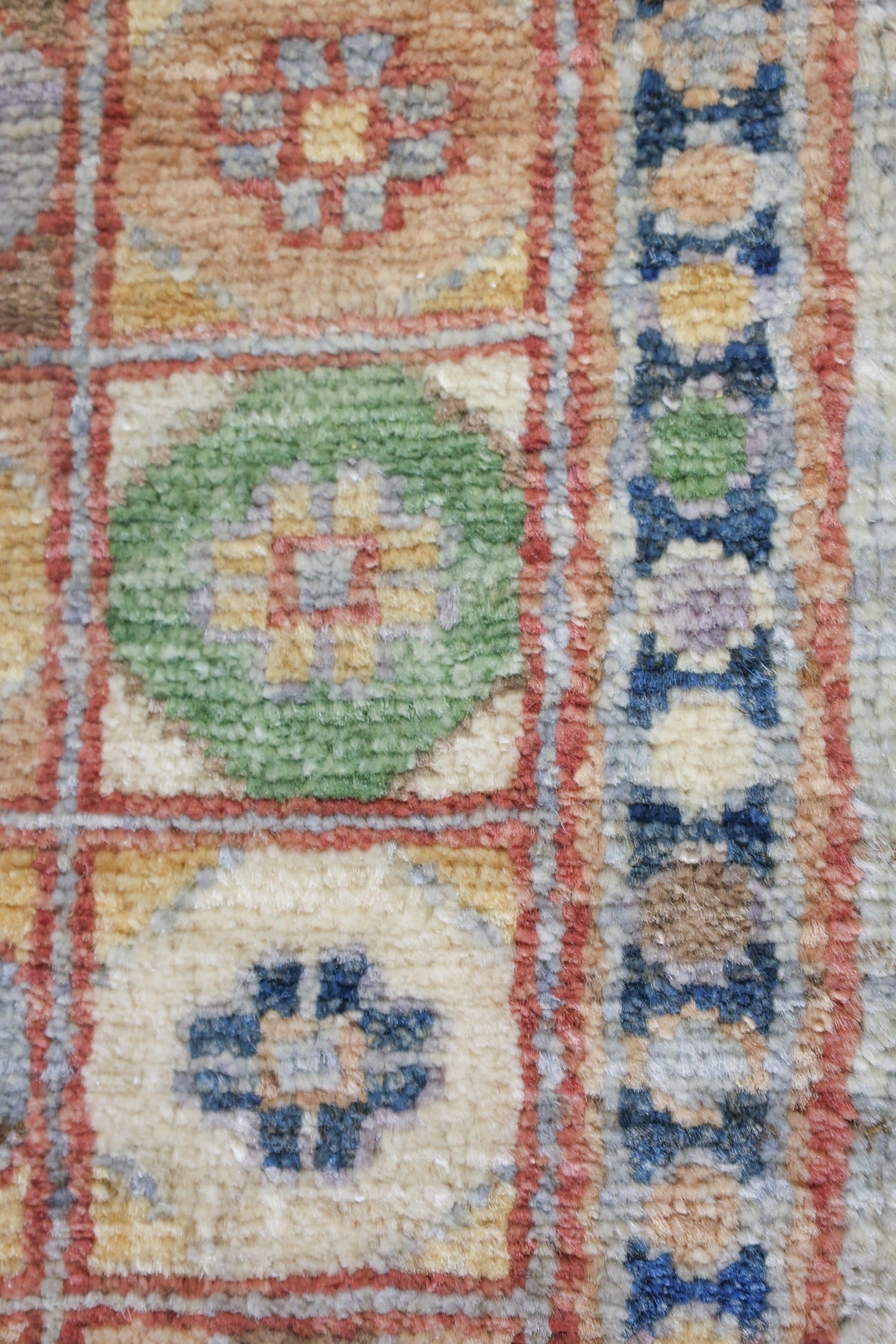 Kurd Handwoven Tribal Rug, J76920