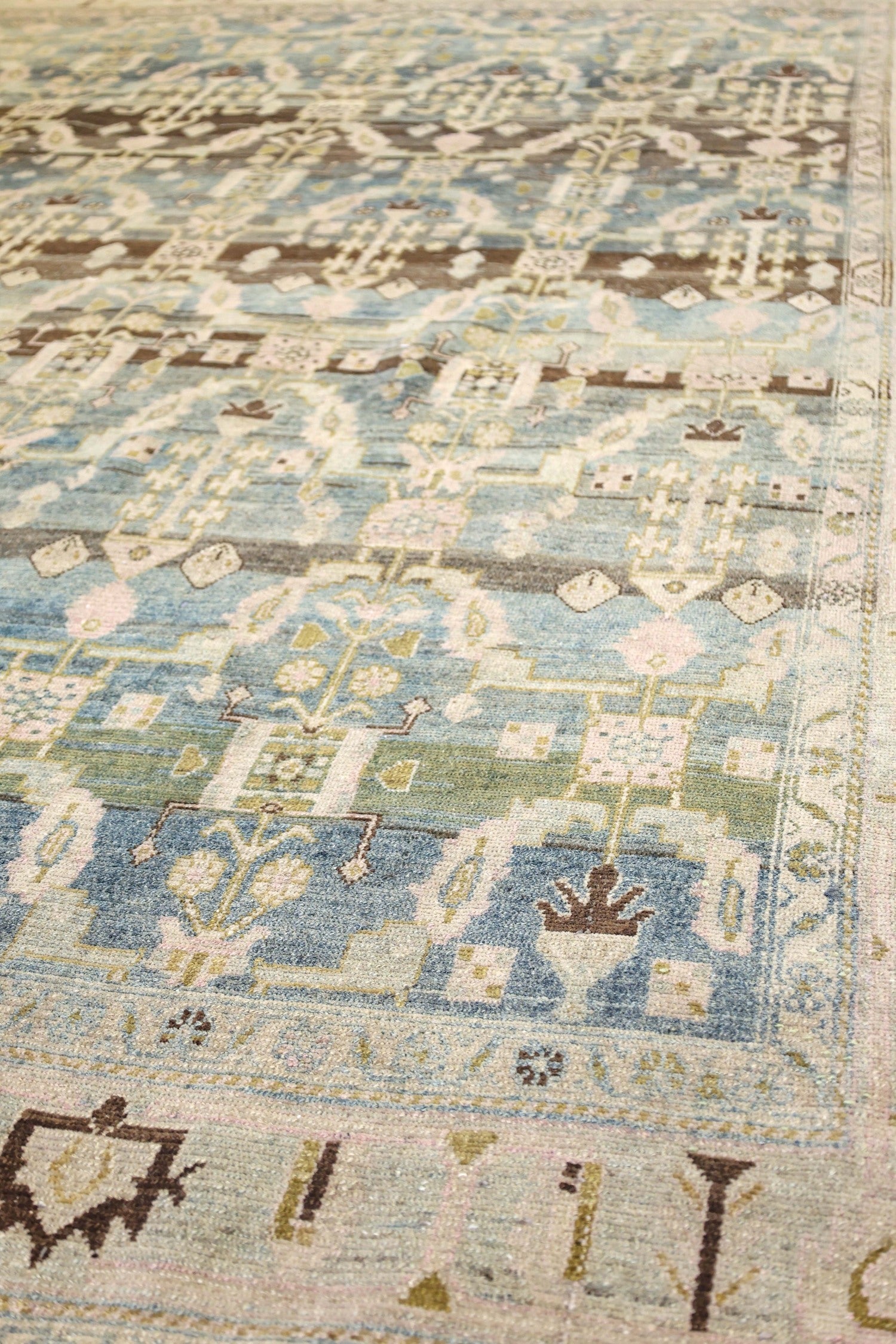 Vintage Lilihan Handwoven Tribal Rug, J75657