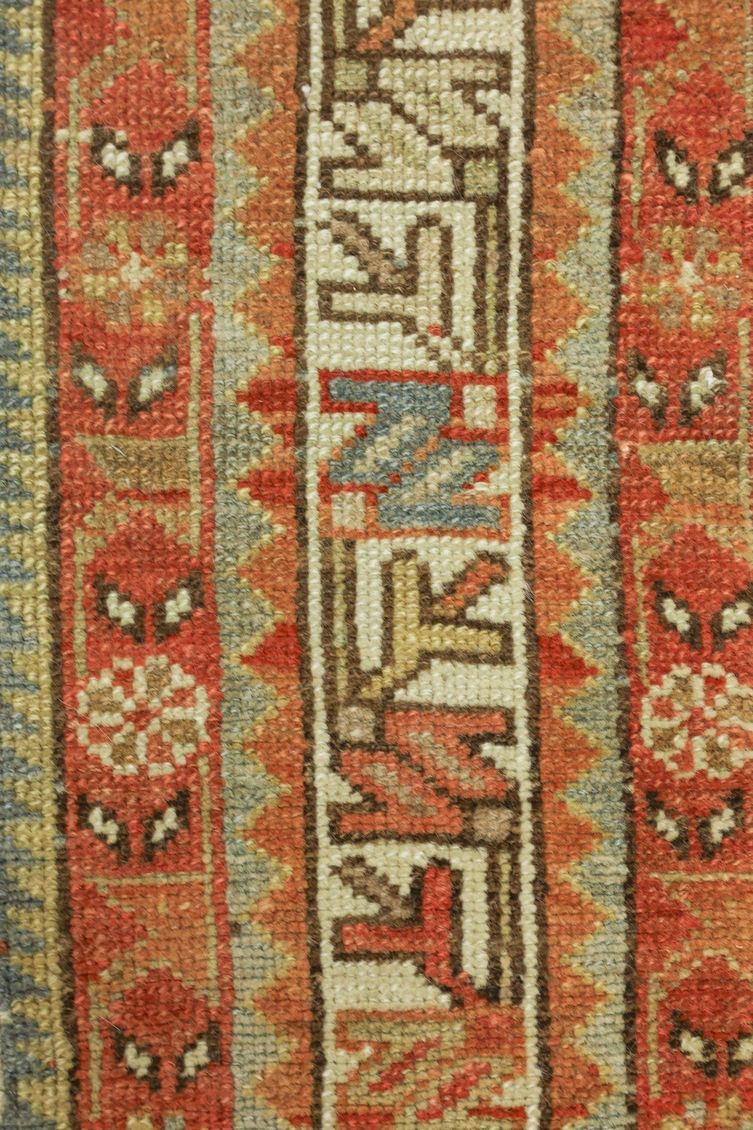 Vintage Malayer Handwoven Tribal Rug, J70417