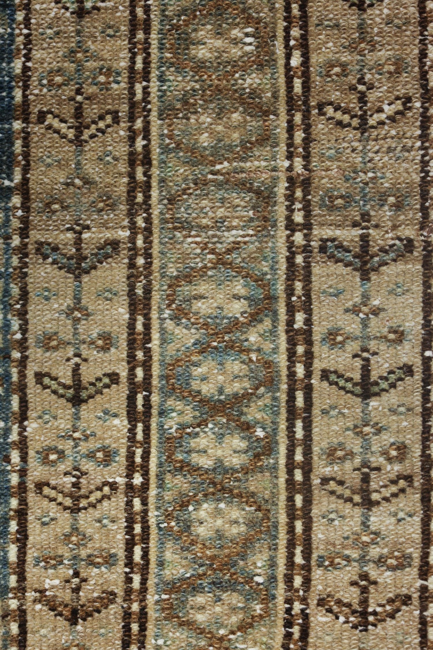 Vintage Malayer Handwoven Tribal Rug, J72512