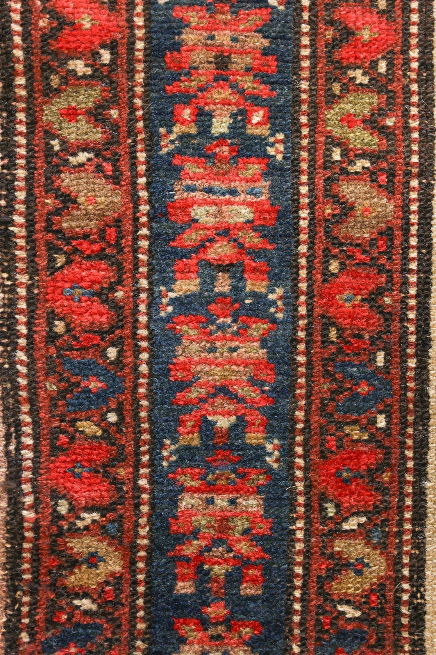 Vintage Malayer Handwoven Tribal Rug, J75415