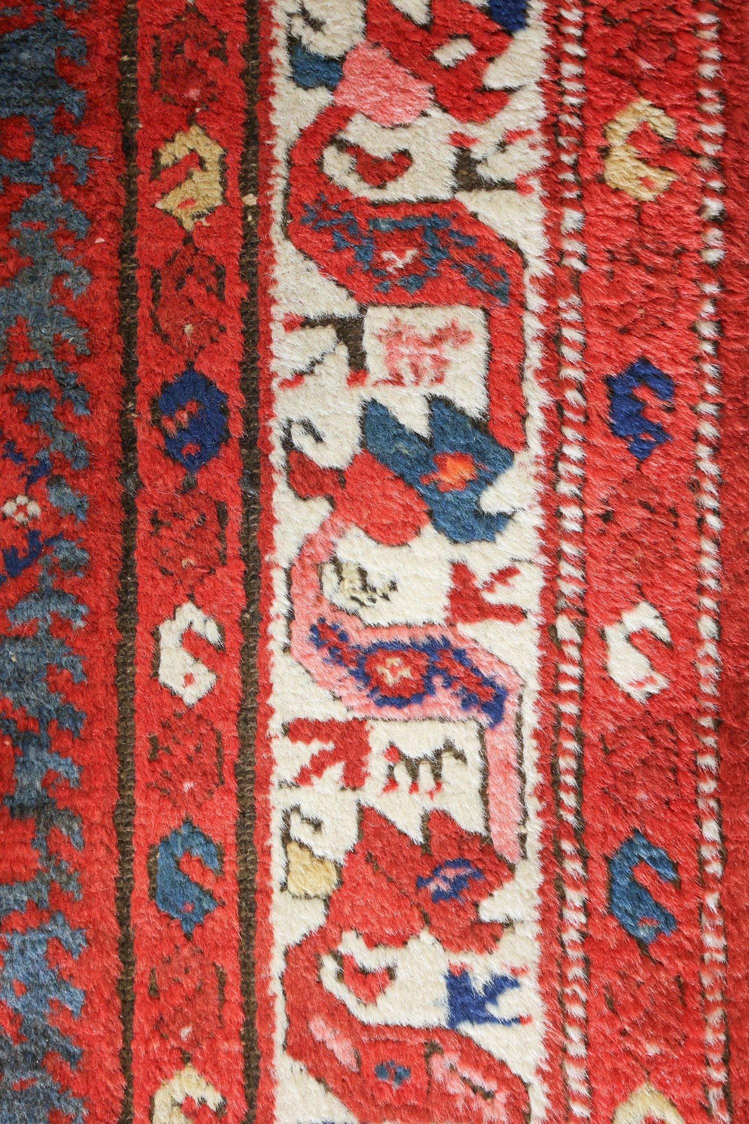 Antique Malayer Handwoven Tribal Rug, J75416