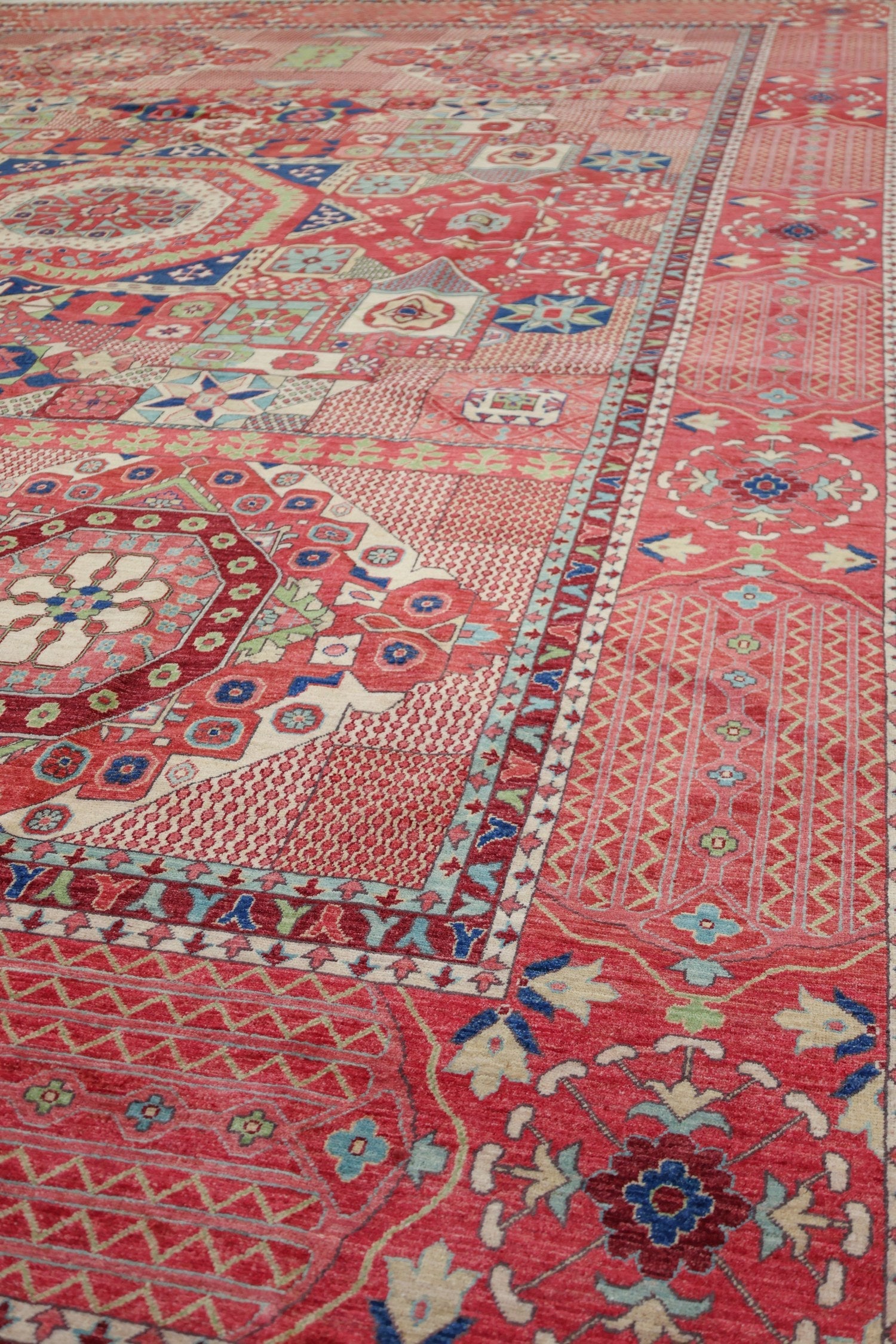 Mamluk Handwoven Tribal Rug, J74800