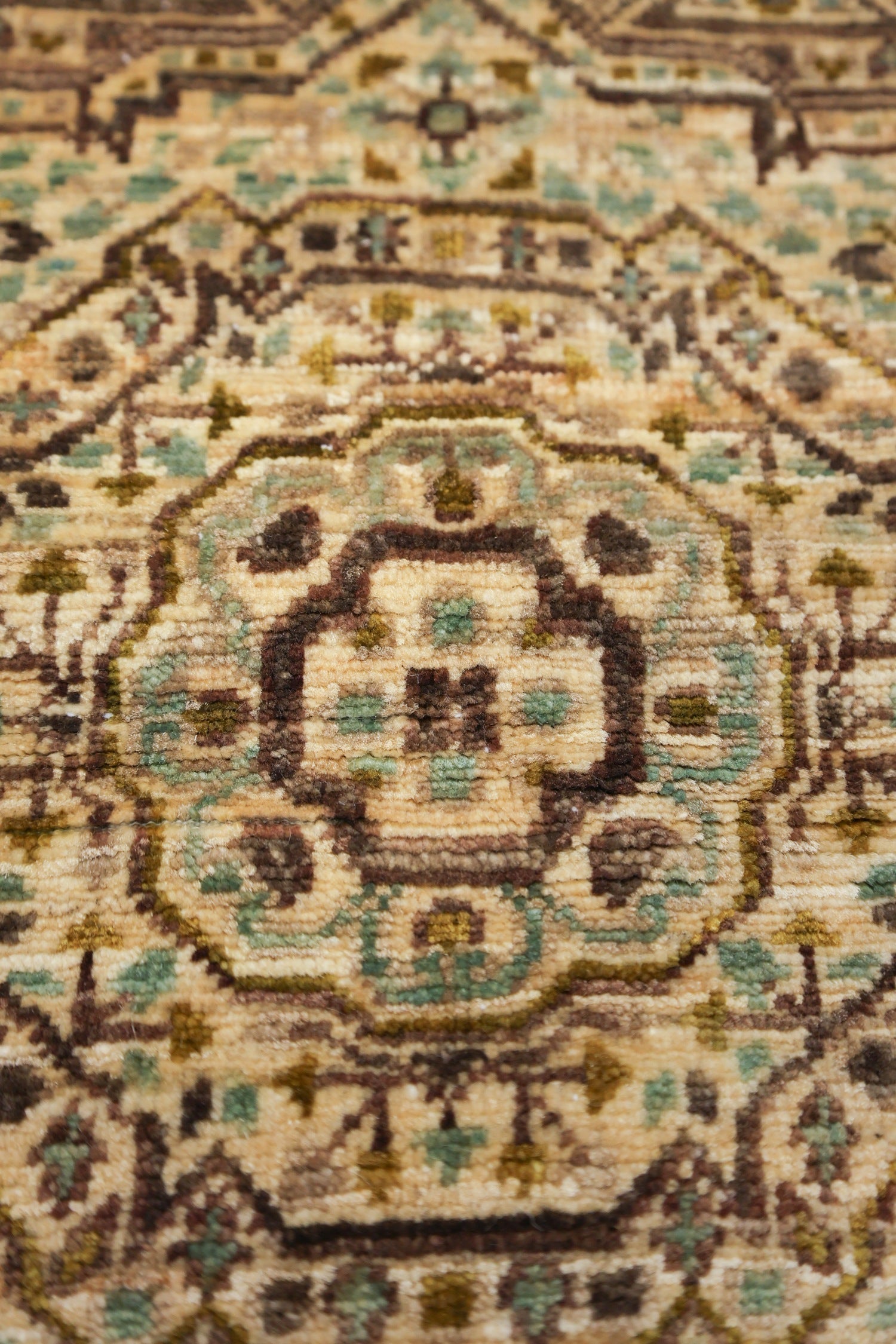 Mamluk Handwoven Tribal Rug, J76357