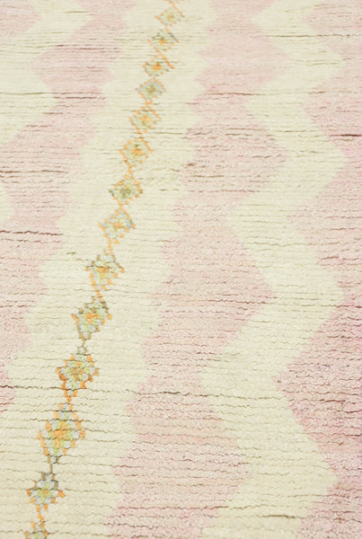 Moroccan Handwoven Tribal Rug, J78273