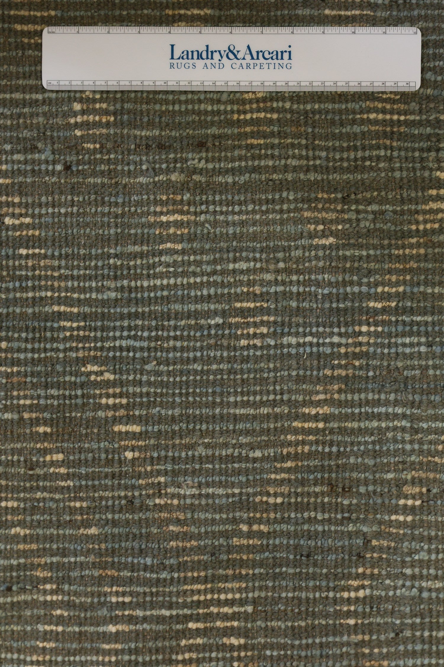 Moroccan Handwoven Tribal Rug, J74991