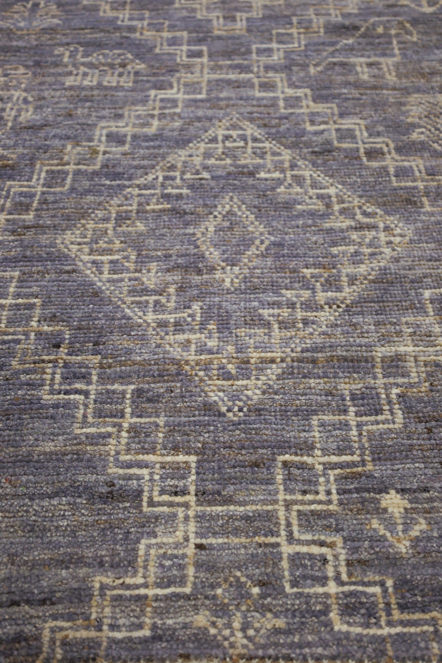 Moroccan Handwoven Tribal Rug, J75362