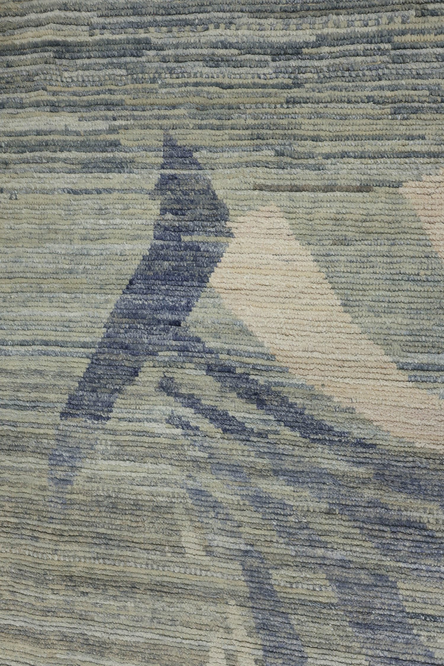 Moroccan Handwoven Tribal Rug, J78314