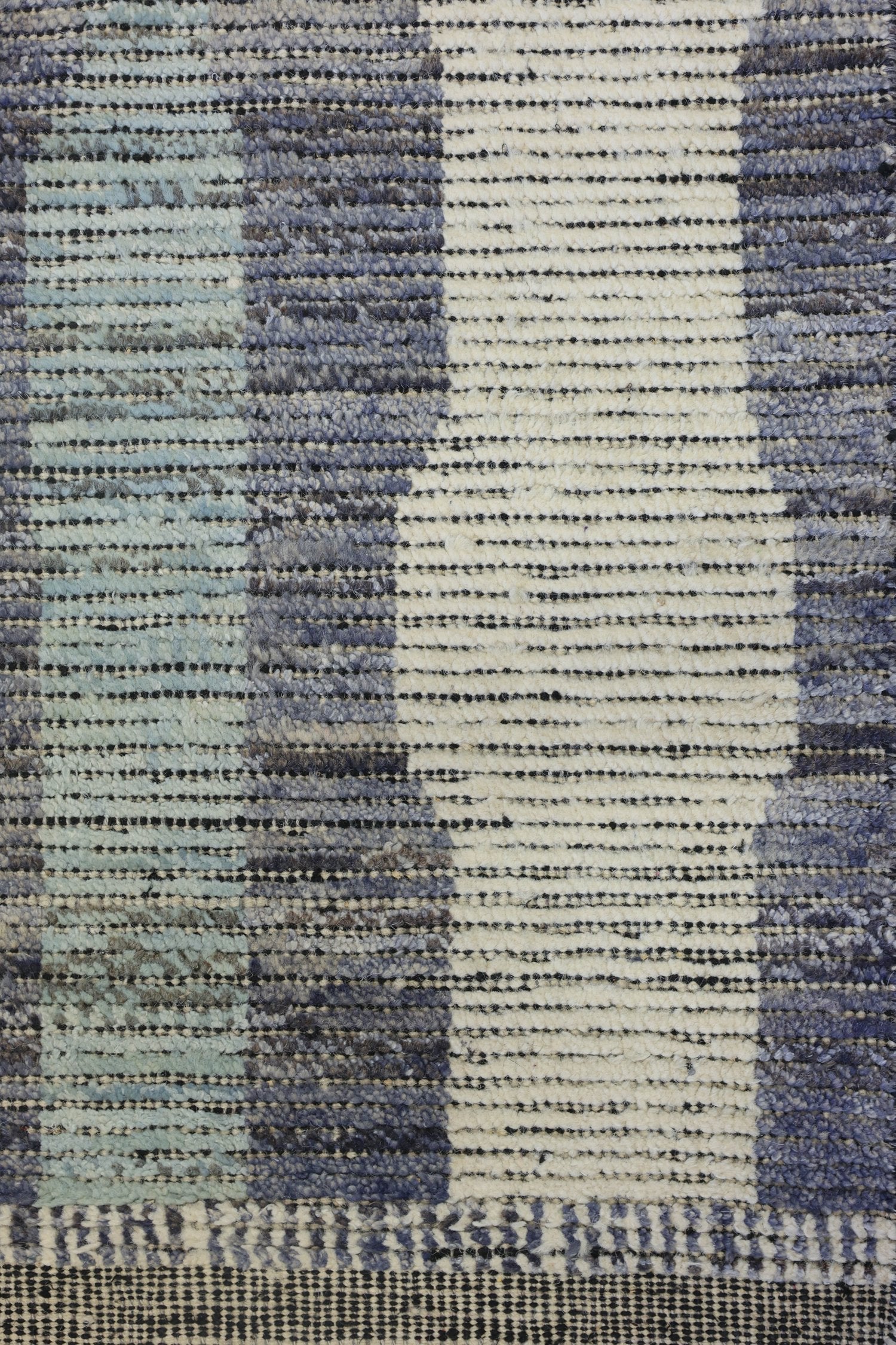 Moroccan Handwoven Tribal Rug, J78317
