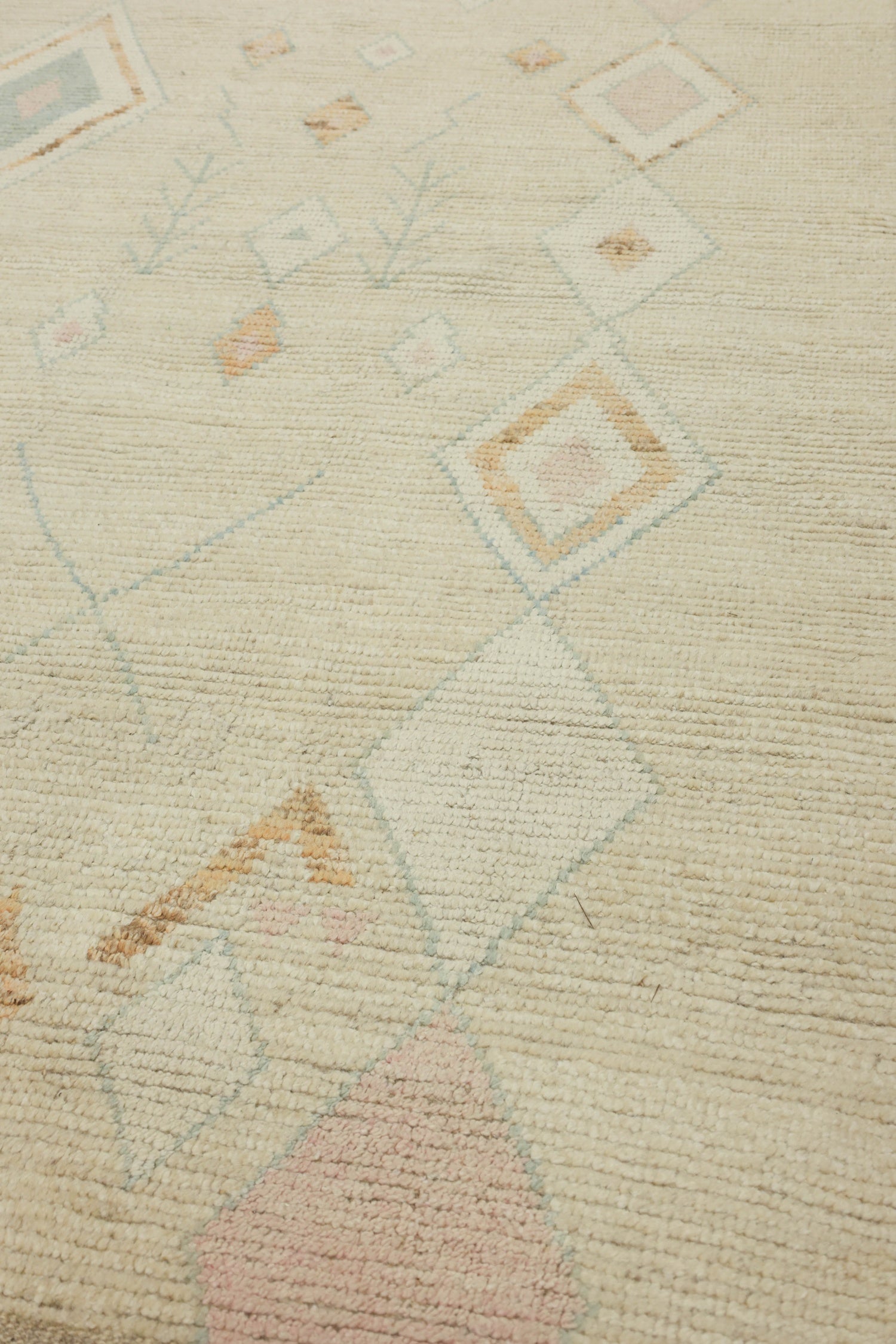 Moroccan Handwoven Tribal Rug, J78345