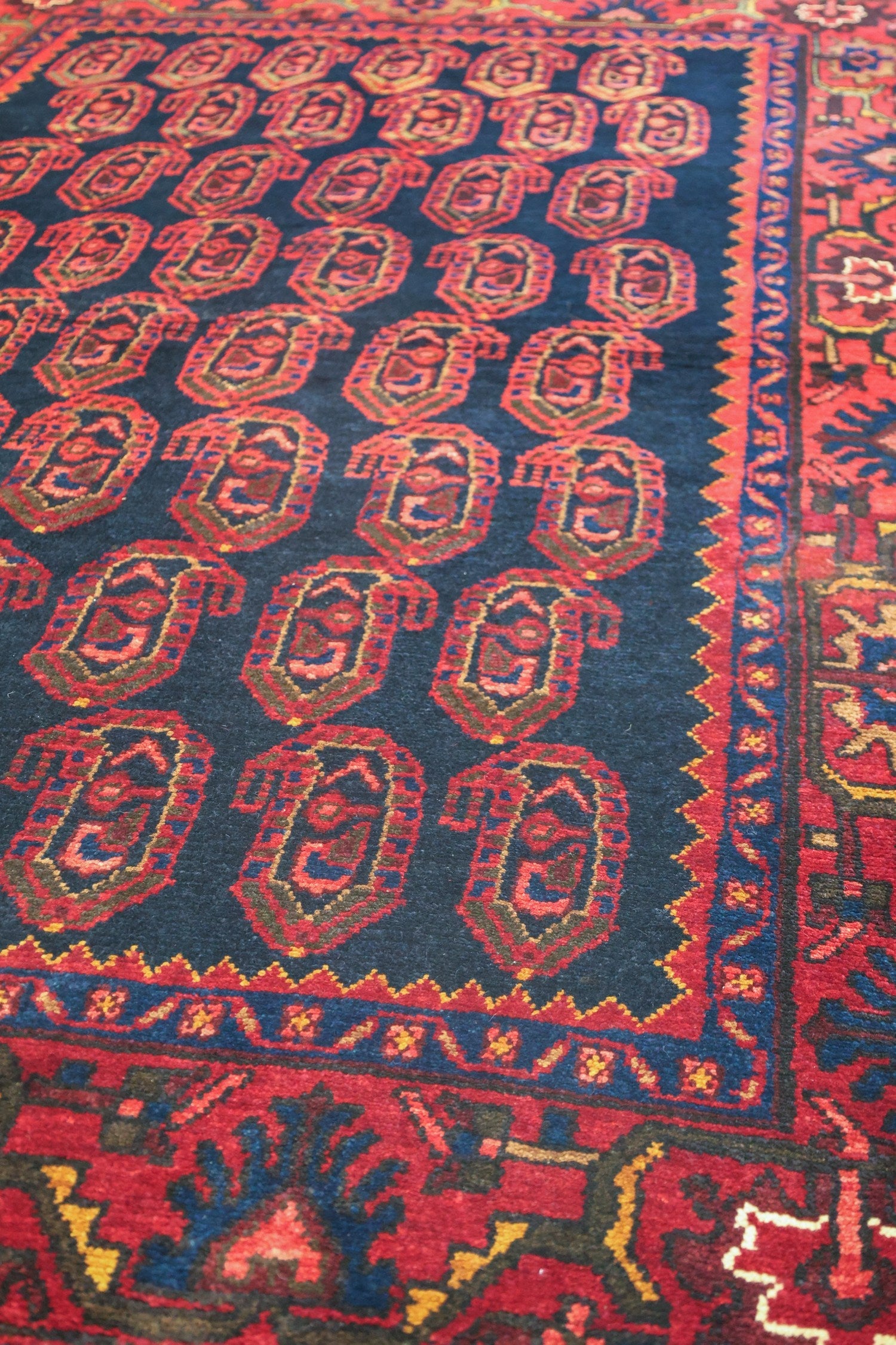 Vintage Mosoul Handwoven Tribal Rug, J75067