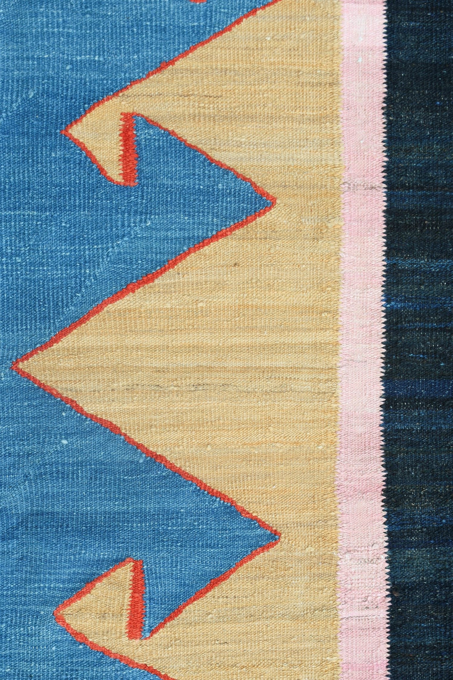 Navajo Handwoven Tribal Rug, J72921