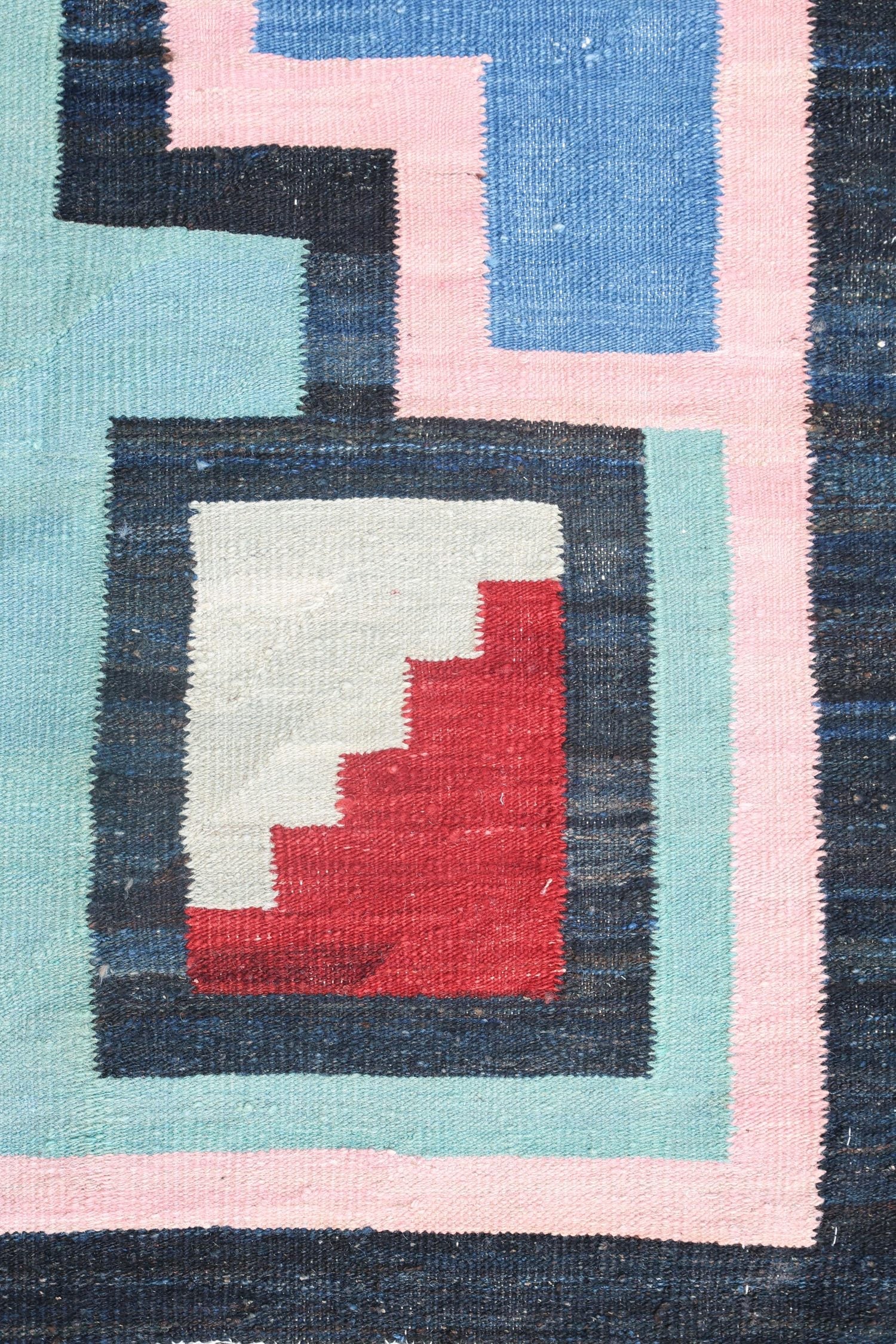 Navajo Handwoven Tribal Rug, J72921