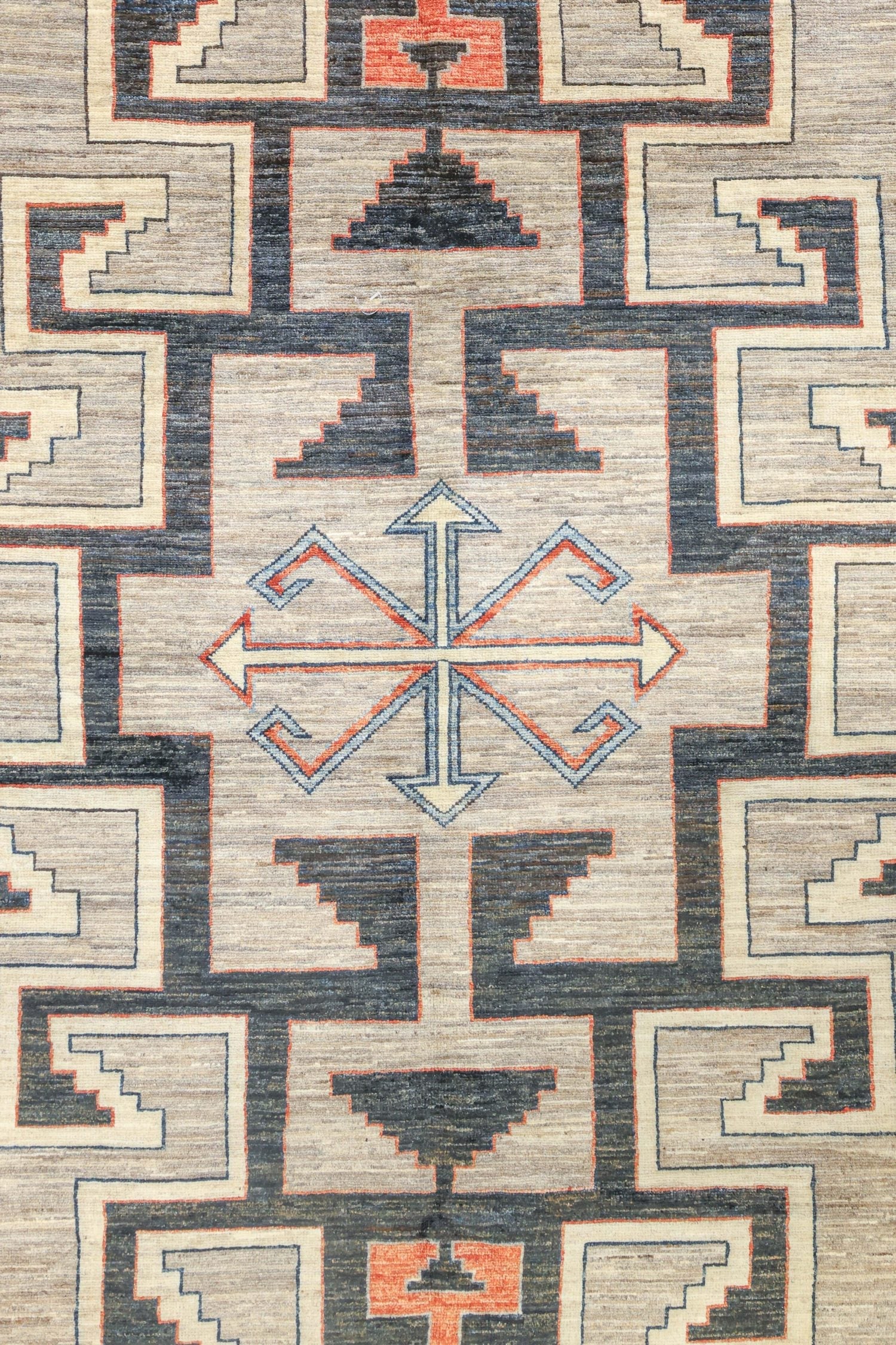 Navajo Handwoven Tribal Rug, J77018