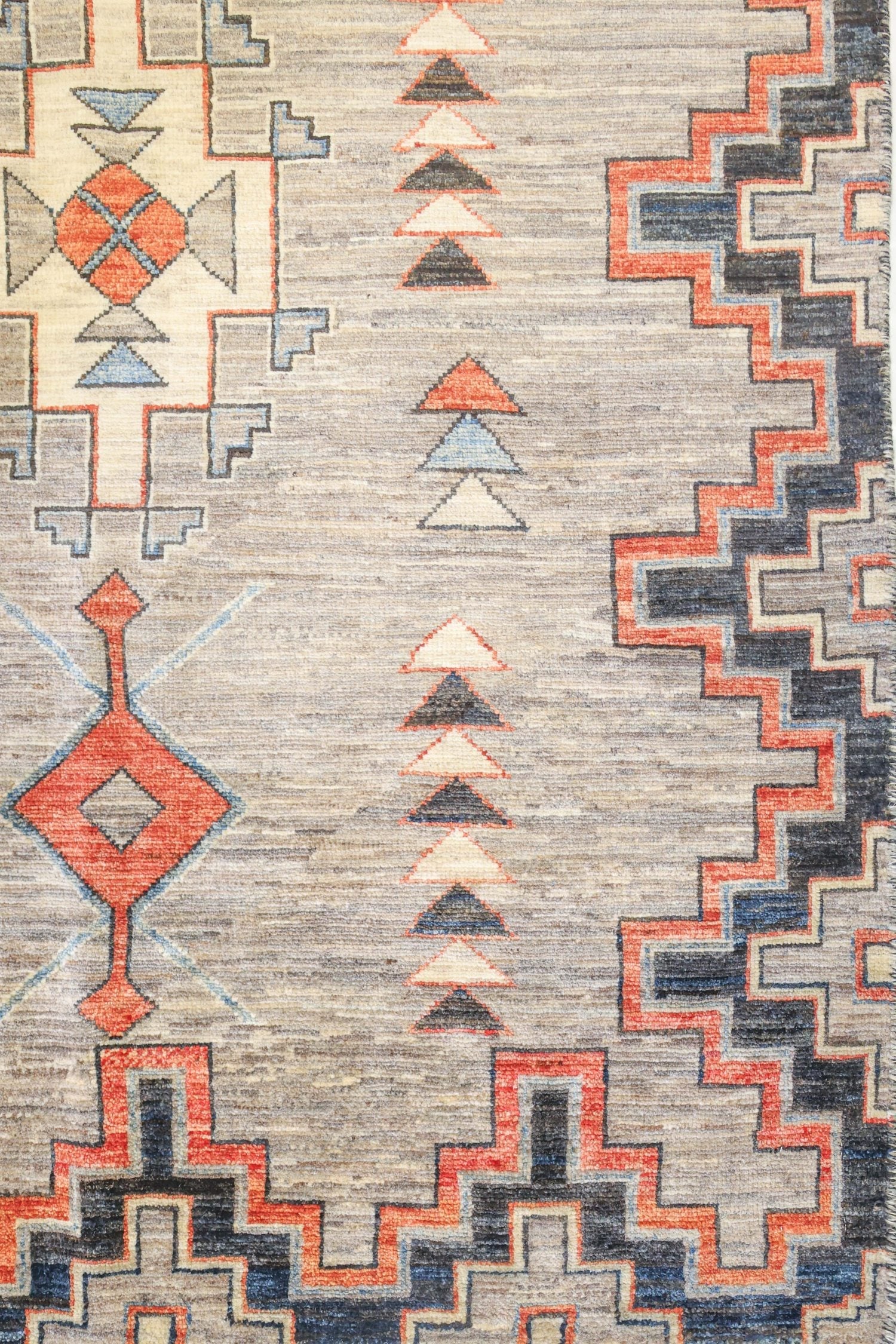 Navajo Handwoven Tribal Rug, J77018