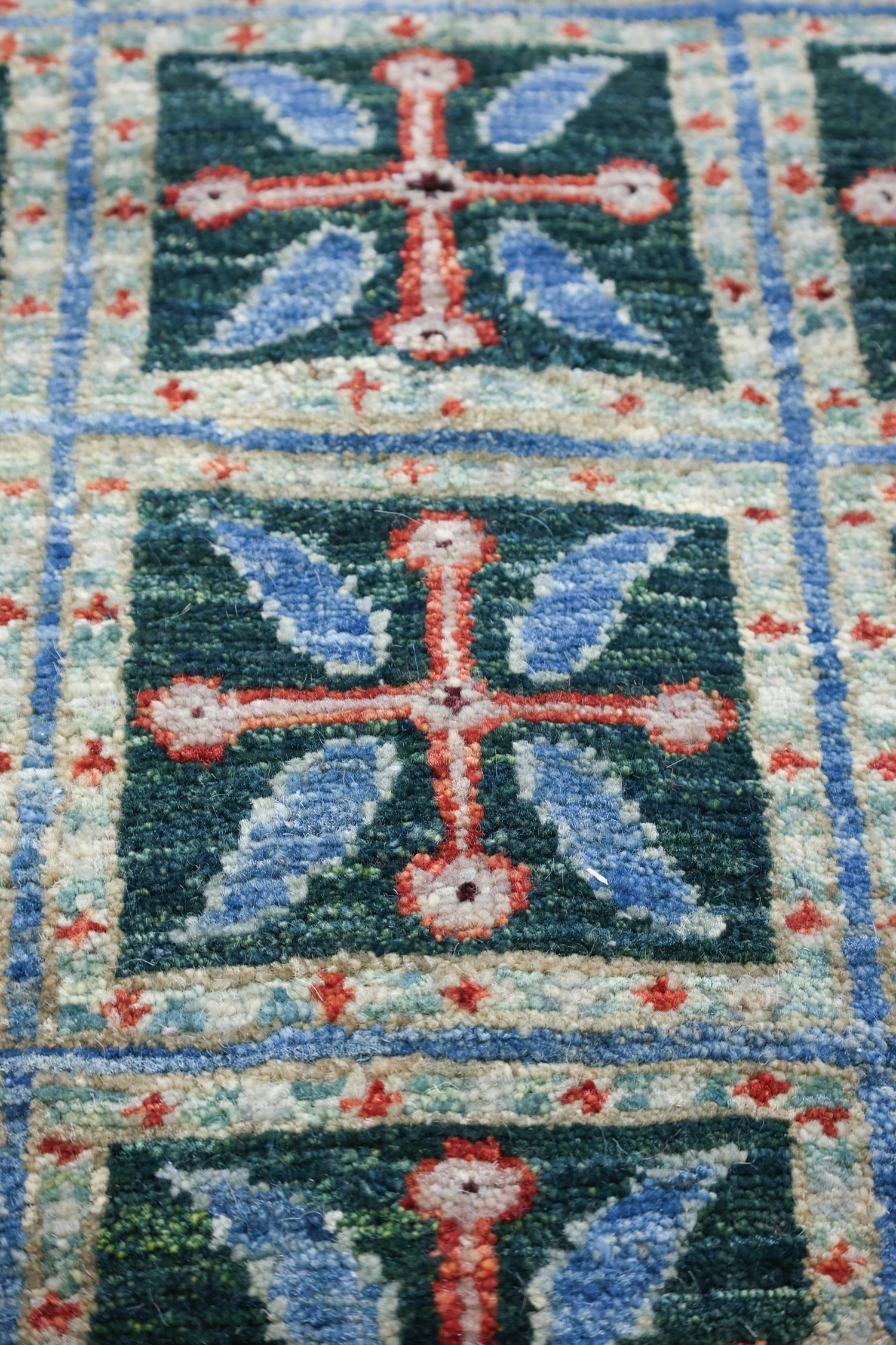 Pazyryk Handwoven Tribal Rug, J76837