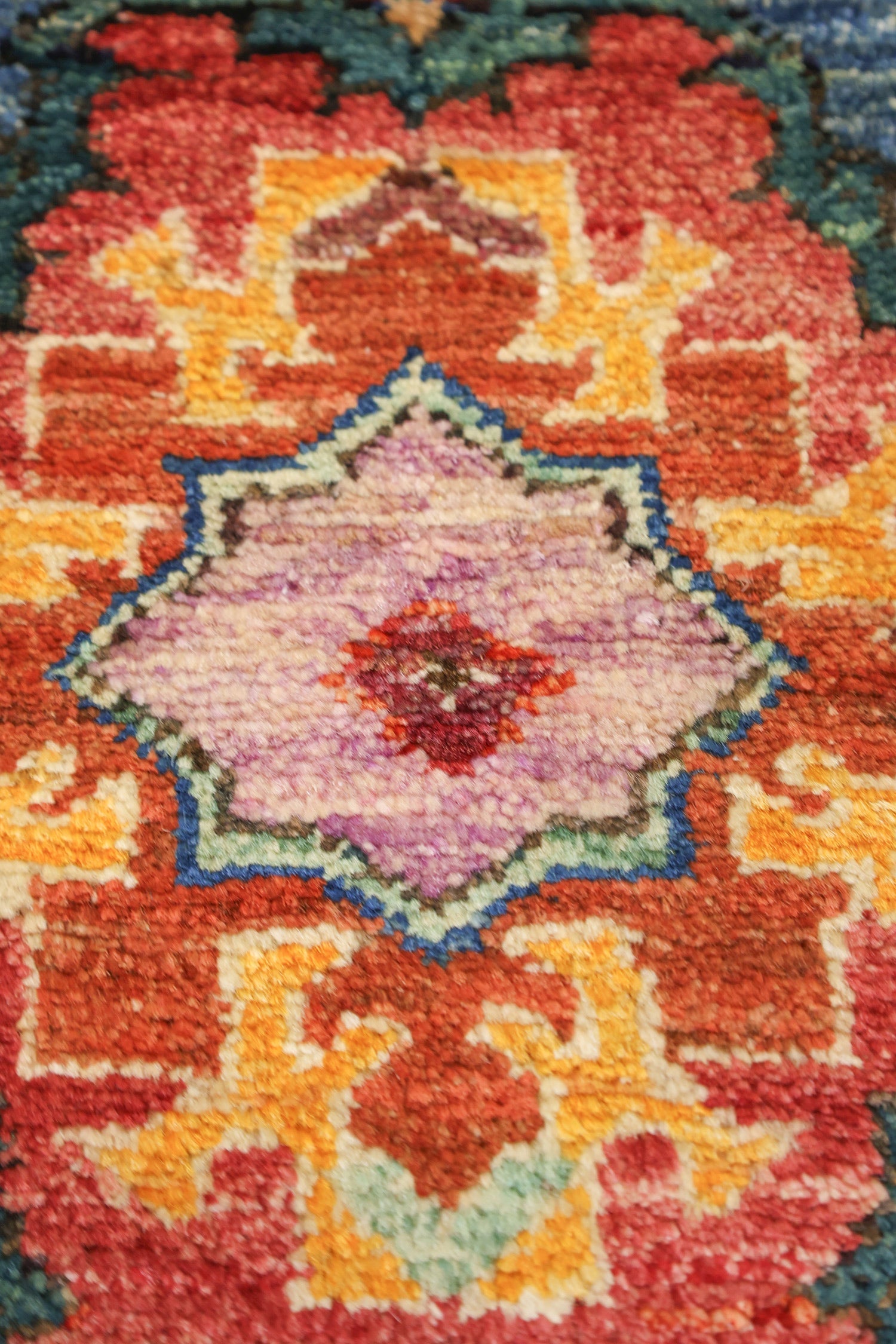 Reza Handwoven Tribal Rug, J76951