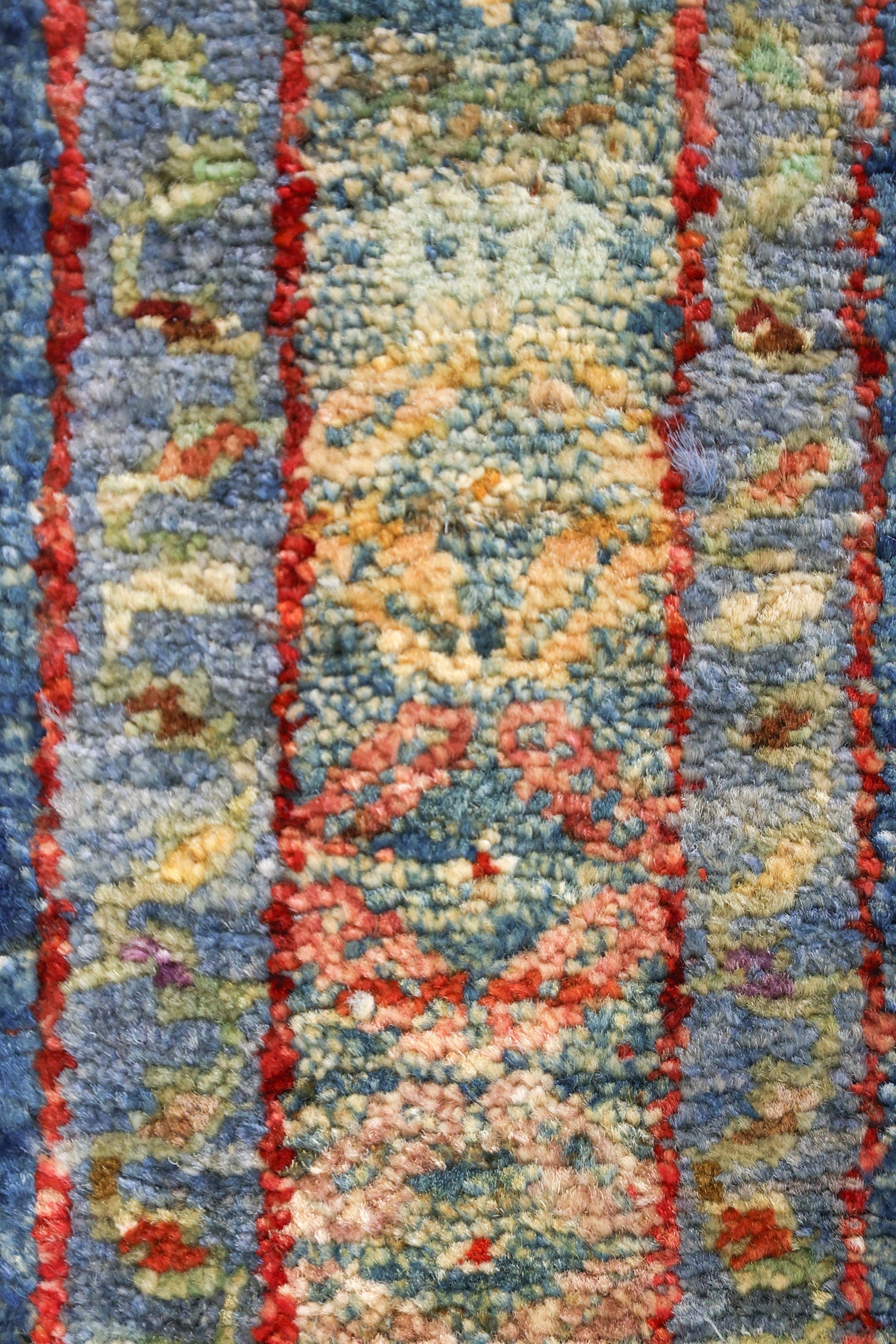 Reza Handwoven Tribal Rug, J76951