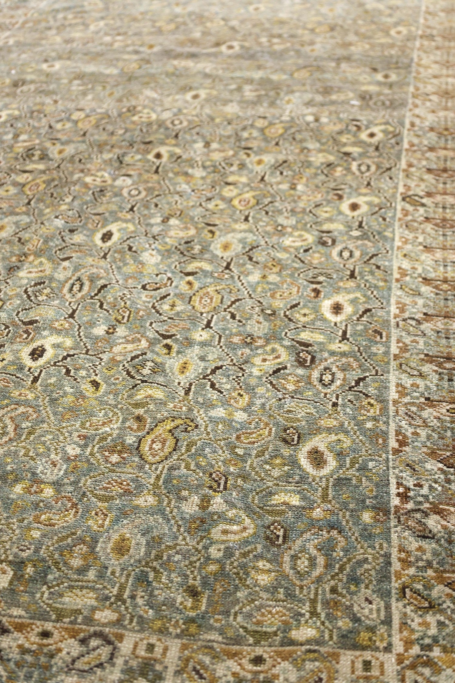 Vintage Senneh Handwoven Tribal Rug, J75670
