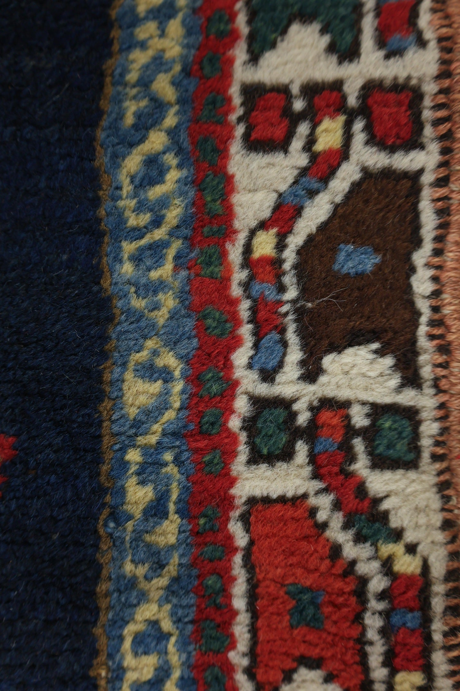 Antique Serab Handwoven Tribal Rug, J76383