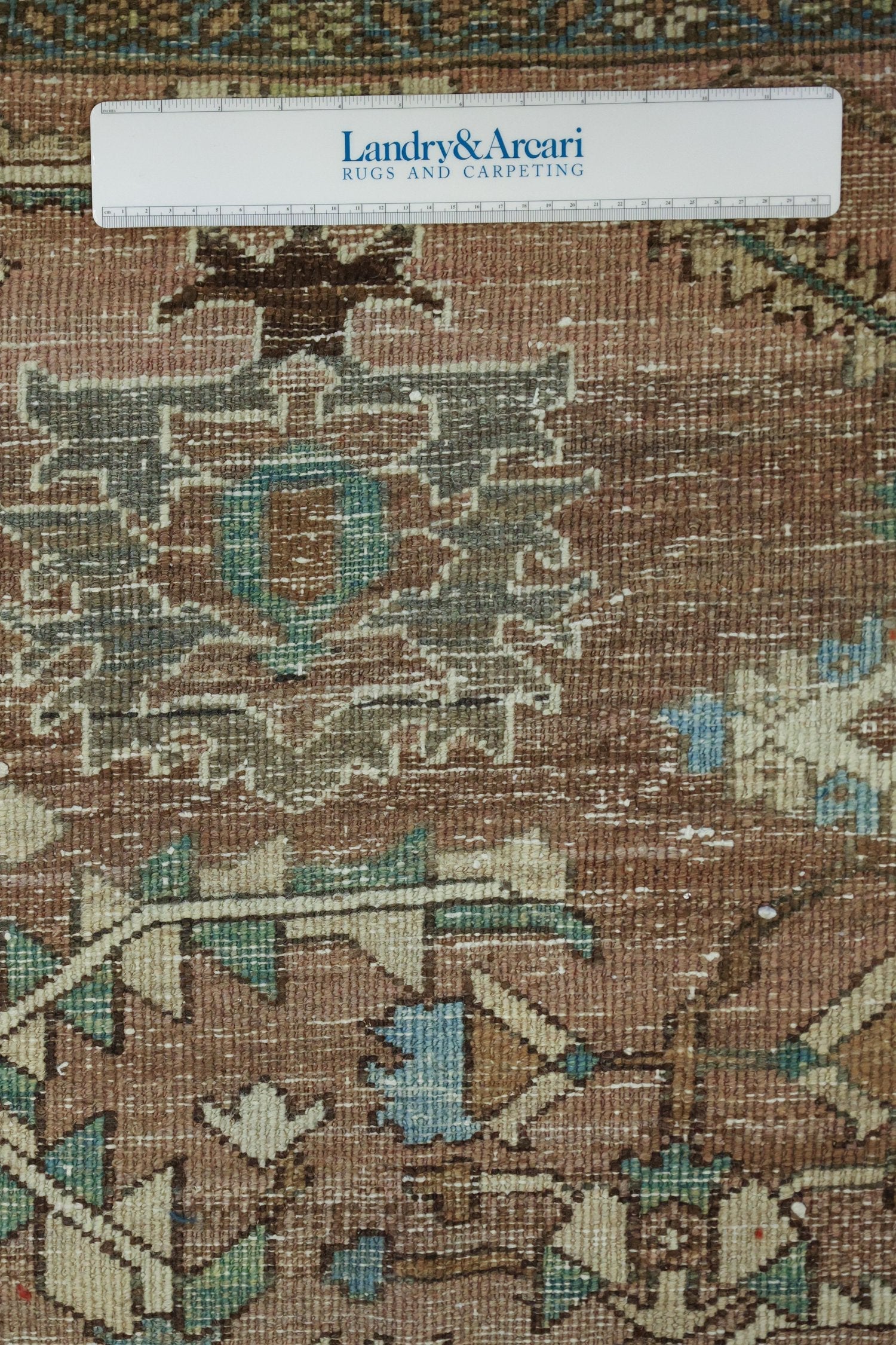 Vintage Serapi Handwoven Tribal Rug, J69168