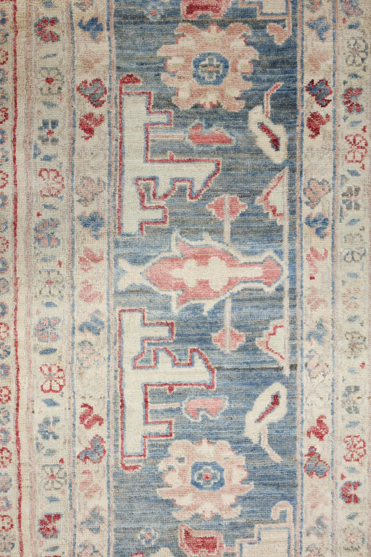 Serapi Handwoven Tribal Rug, J75331