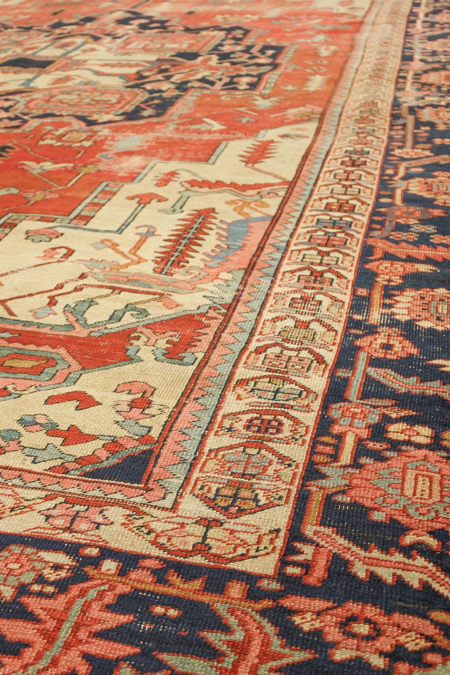 Antique Serapi Handwoven Tribal Rug, J76426