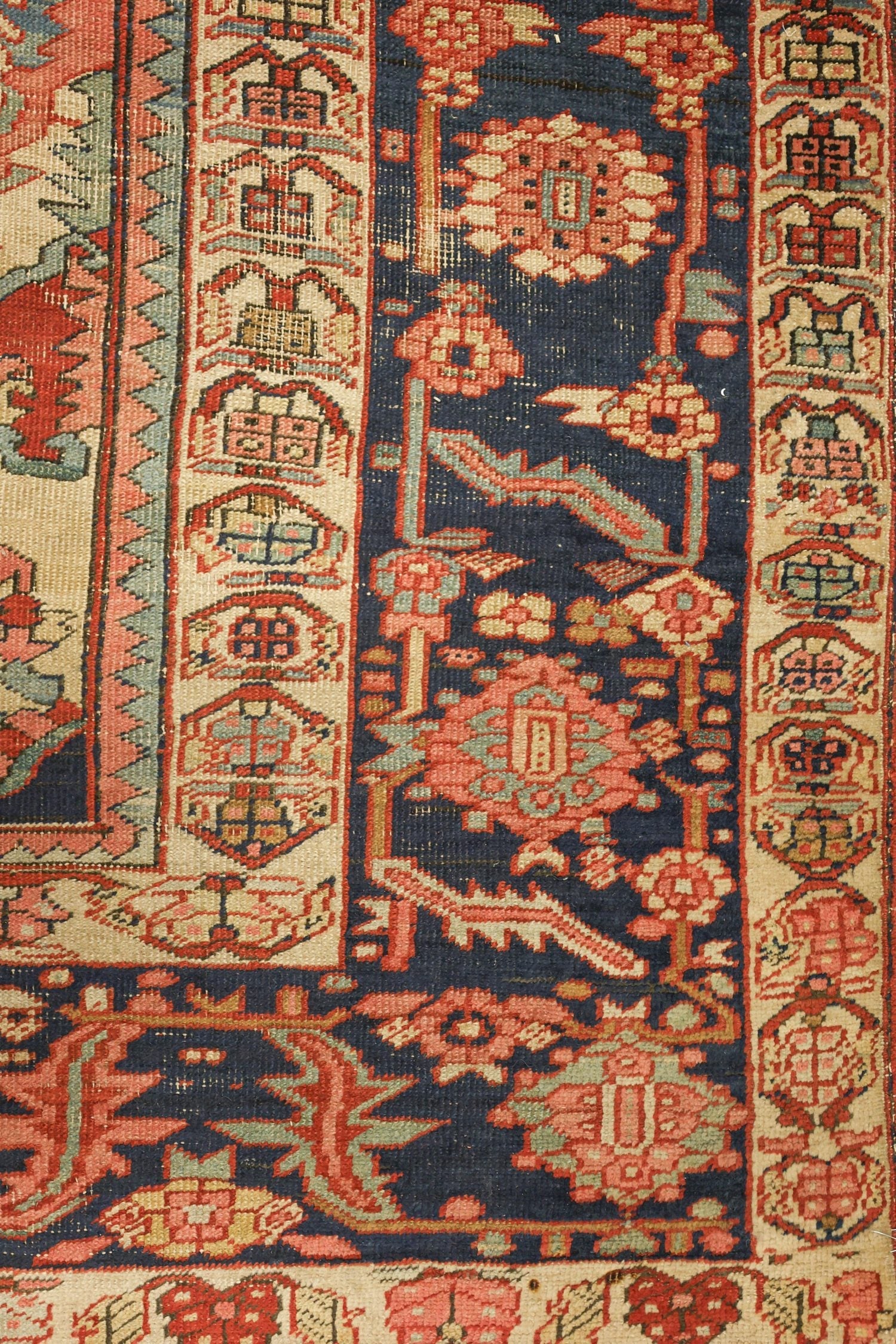 Antique Serapi Handwoven Tribal Rug, J76426