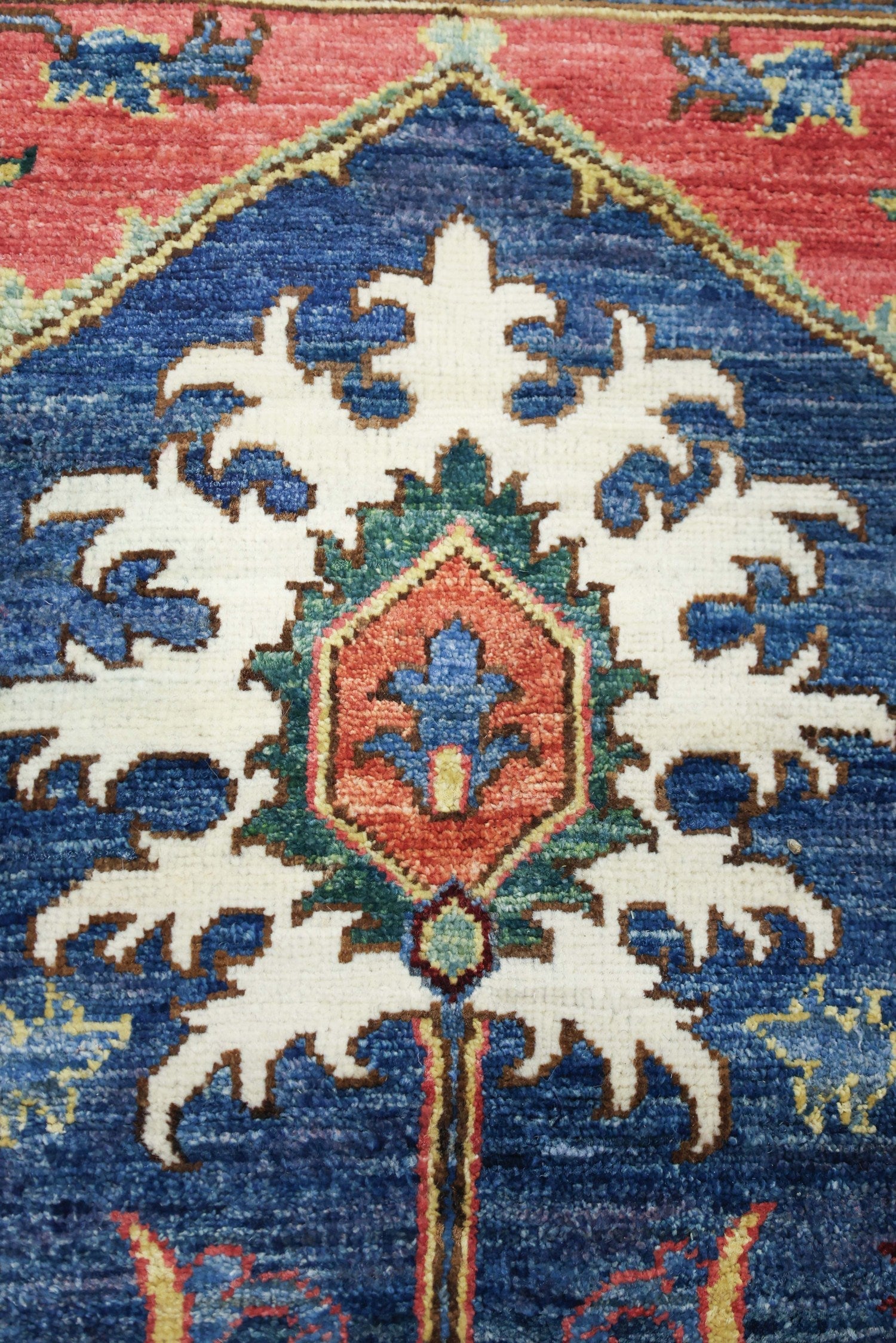 Serapi Handwoven Tribal Rug, J76815