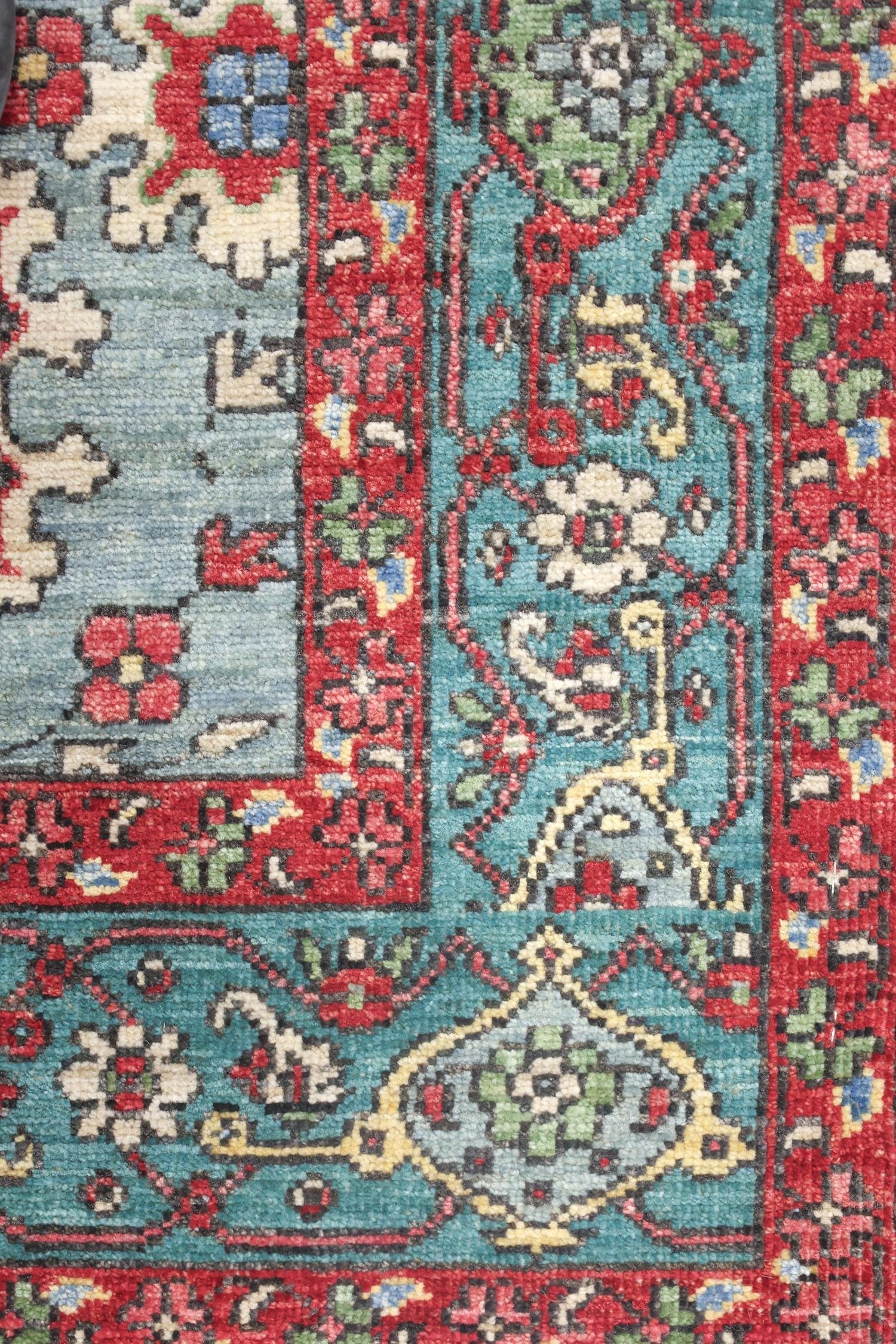 Serapi Handwoven Tribal Rug, J76985