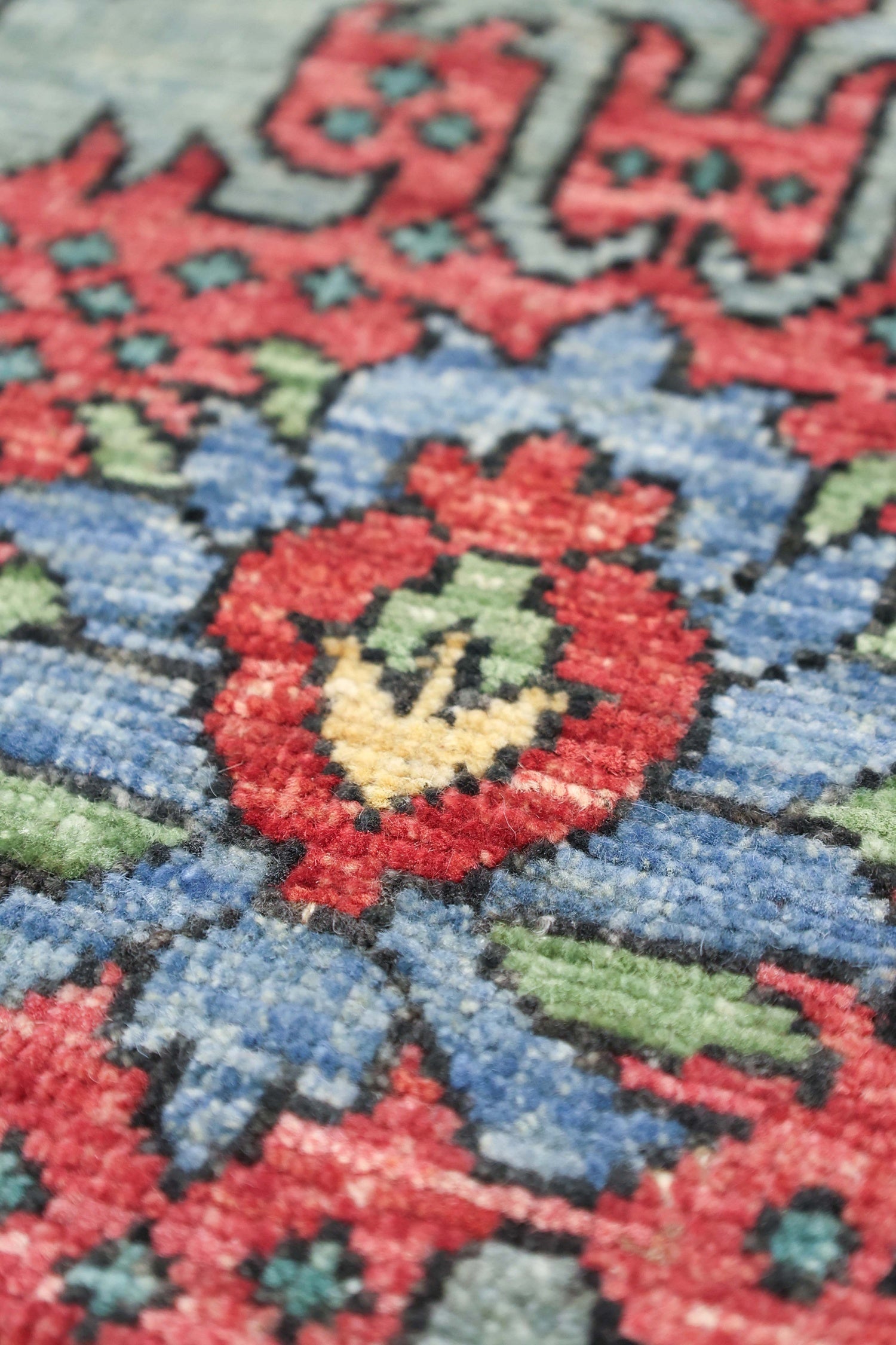 Serapi Handwoven Tribal Rug, J76987