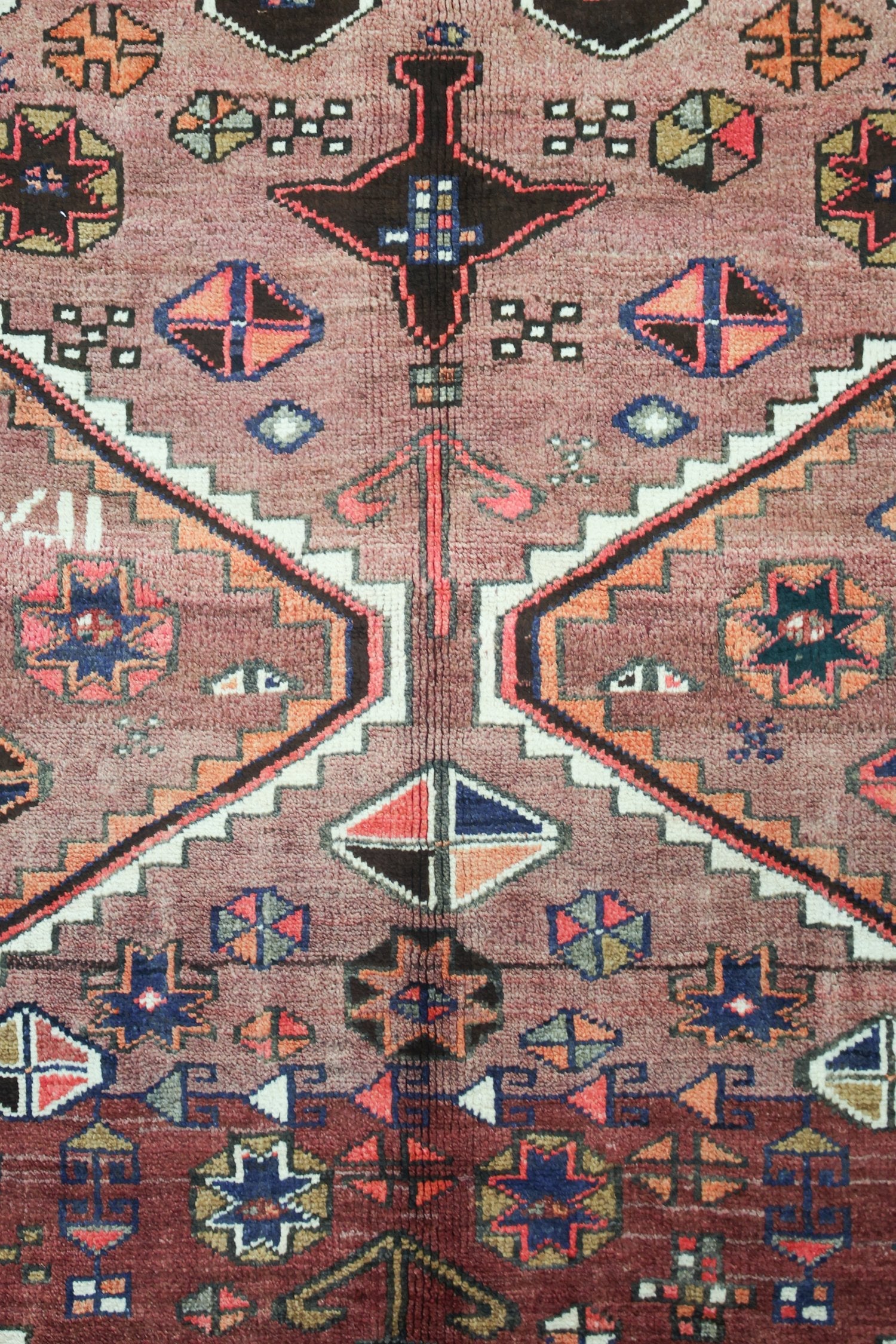 Vintage Shiraz Handwoven Tribal Rug, J75050