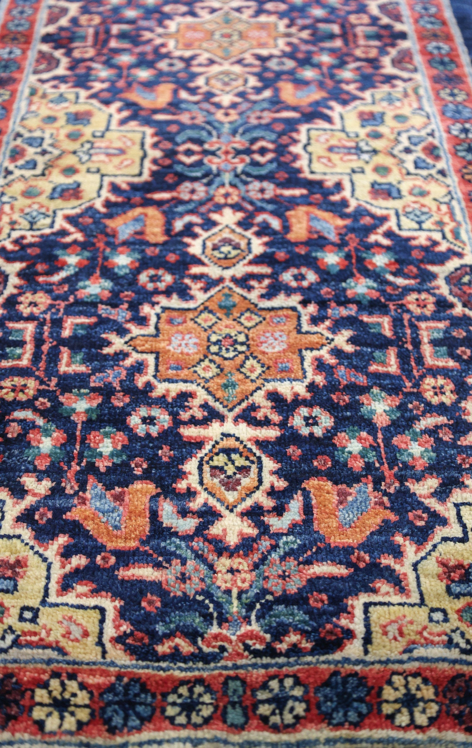 Shiraz Handwoven Tribal Rug, J76931